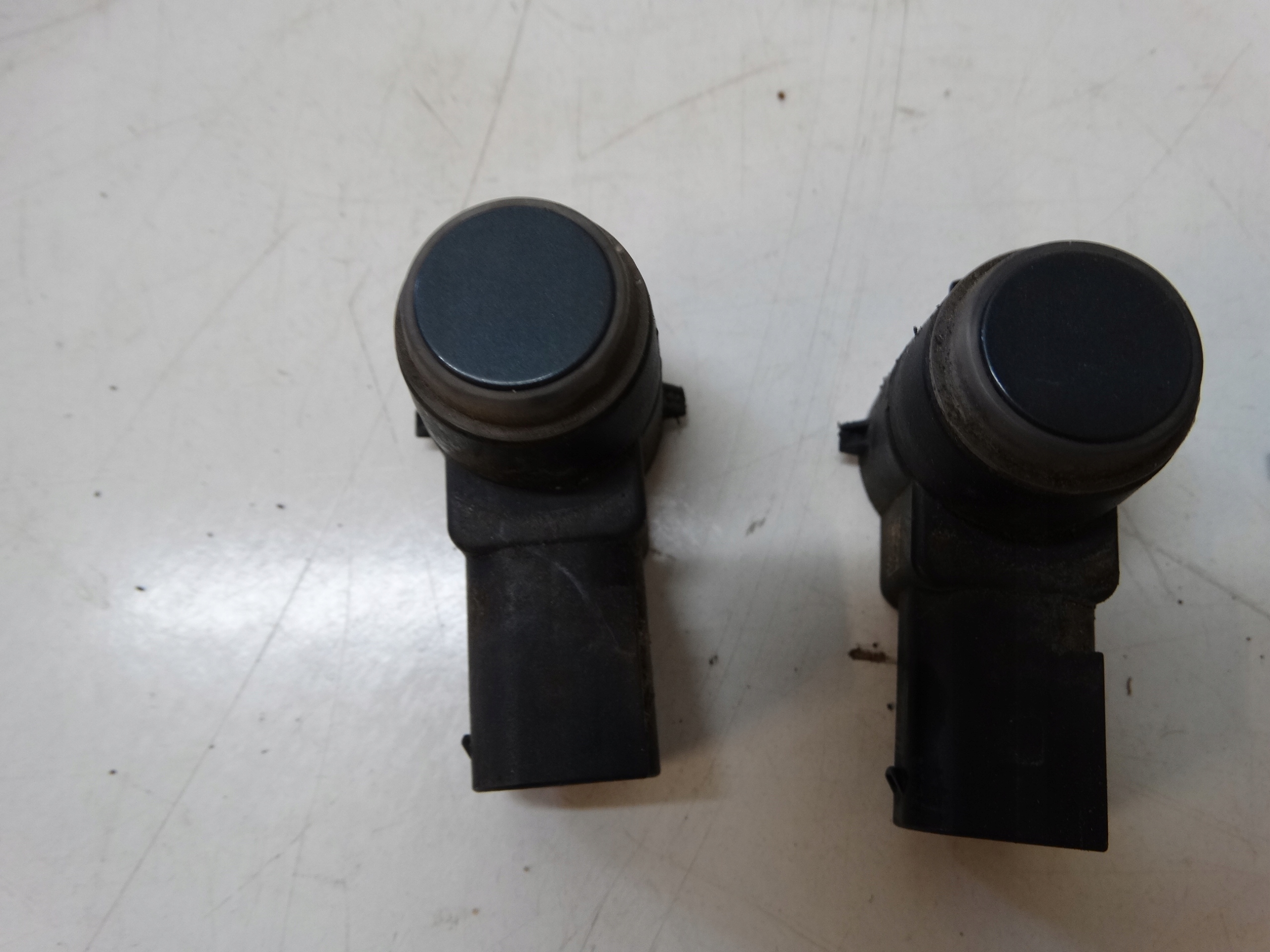 Sensor Parken PDC heck OPEL CORSA D 13186723
