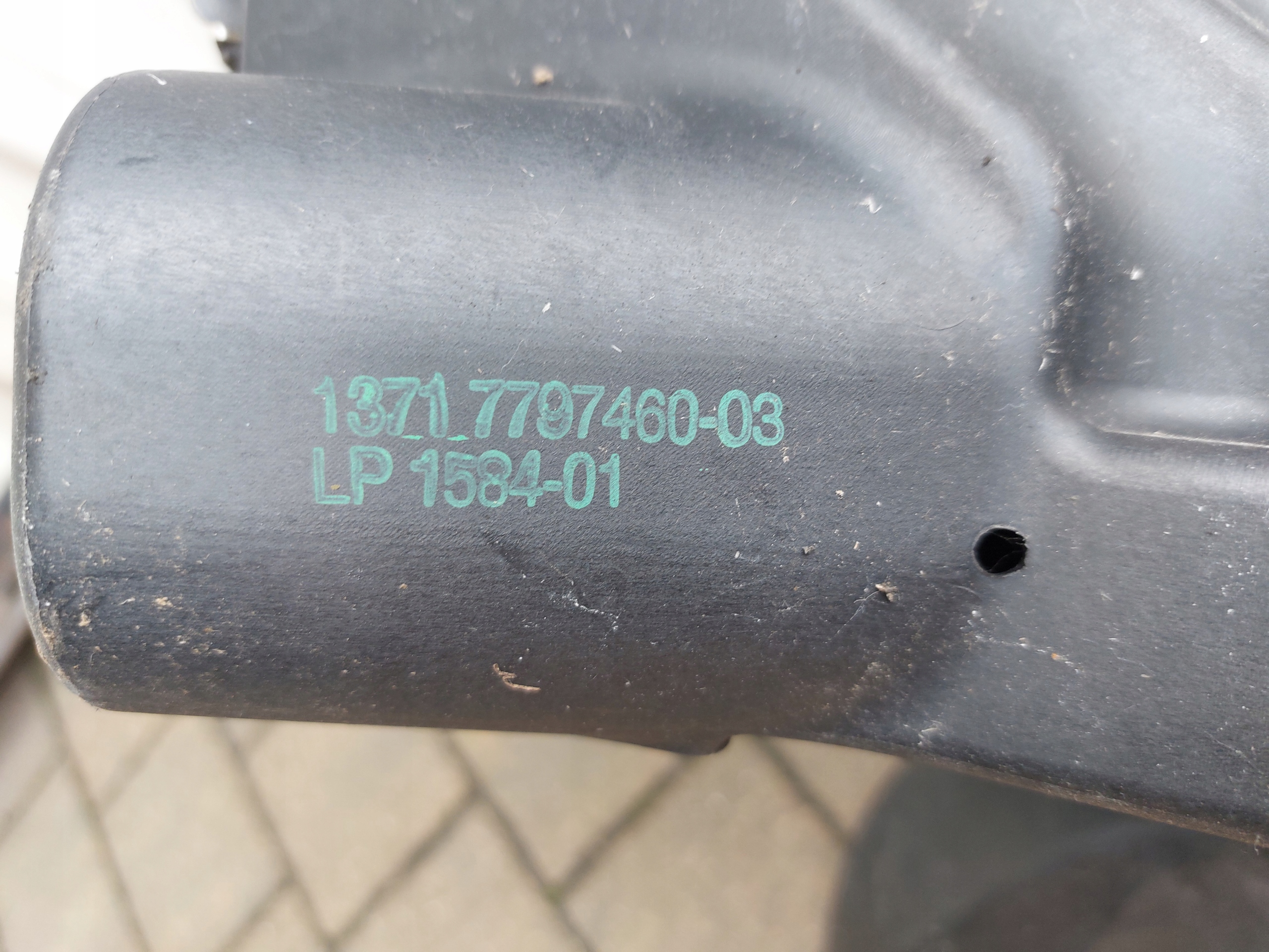 BMW 1 E87 DIESEL Gehäuse filter luft 7797460