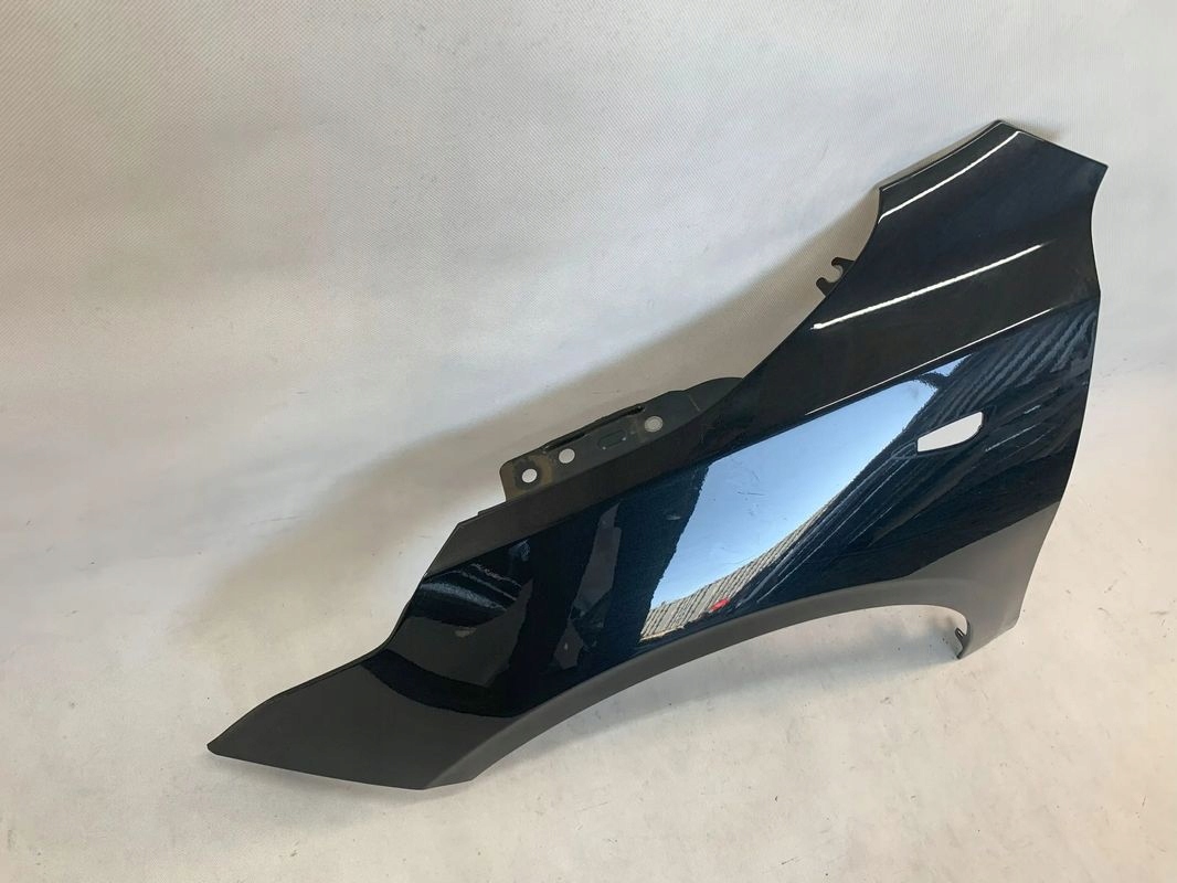 Kia Ceed 3 III 18r fender left 2018 z otworem for indicator 01.25