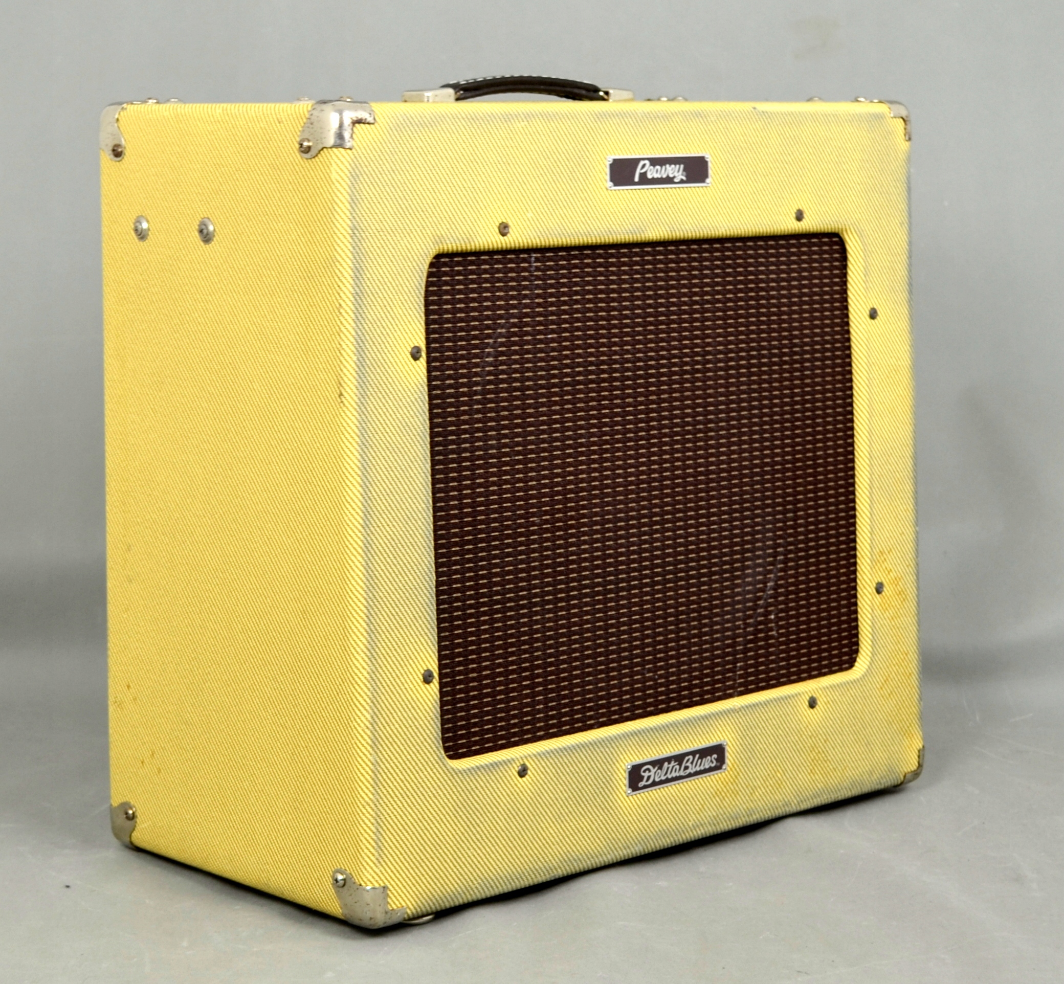 Peavey Delta Blues 115 Wzmacniacz Gitarowy Waga produktu z opakowaniem jednostkowym 26 kg