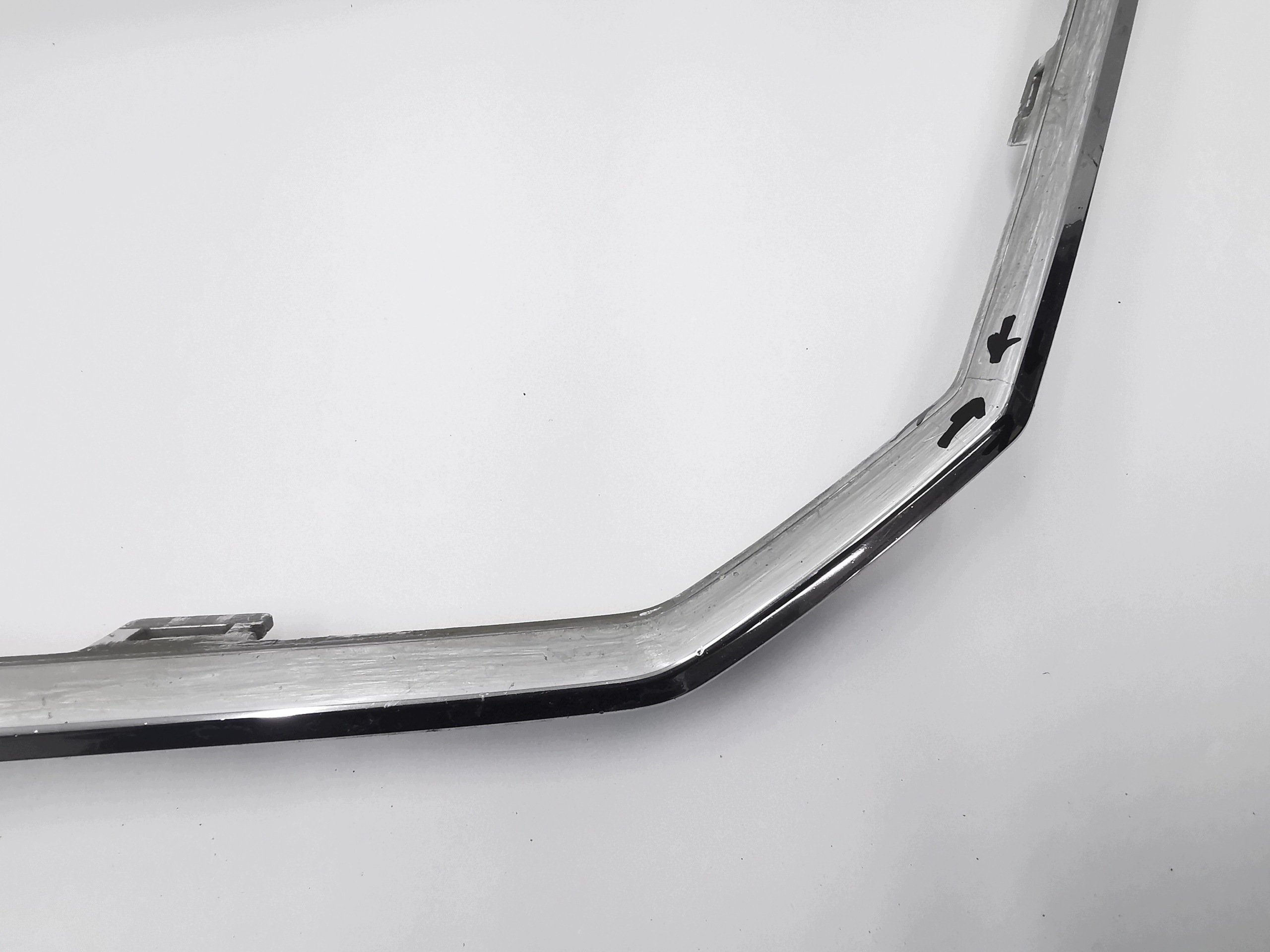 CHROM grill GRILLA frame SKODA SUPERB III 3V0853761