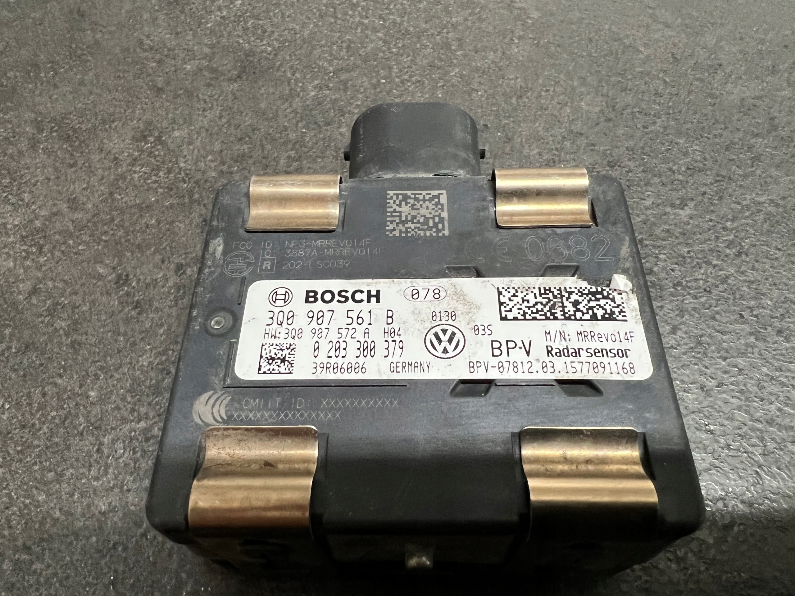 RADAR SENSOR ACC VW PASSAT B8 3Q0907561B