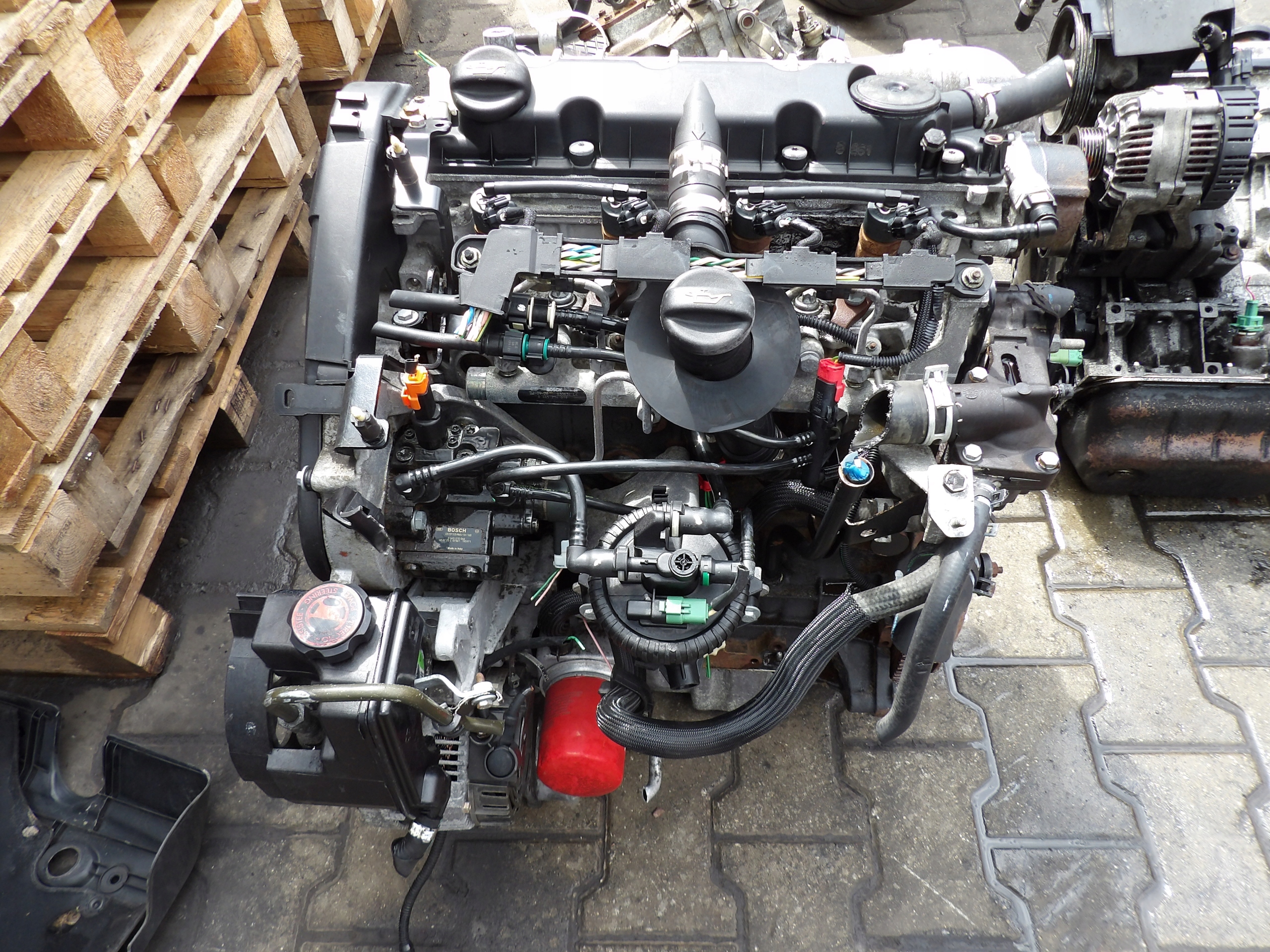 Citroen Xsara Picasso 2,0 HDI - 90 km engine complete RHV 10DYER
