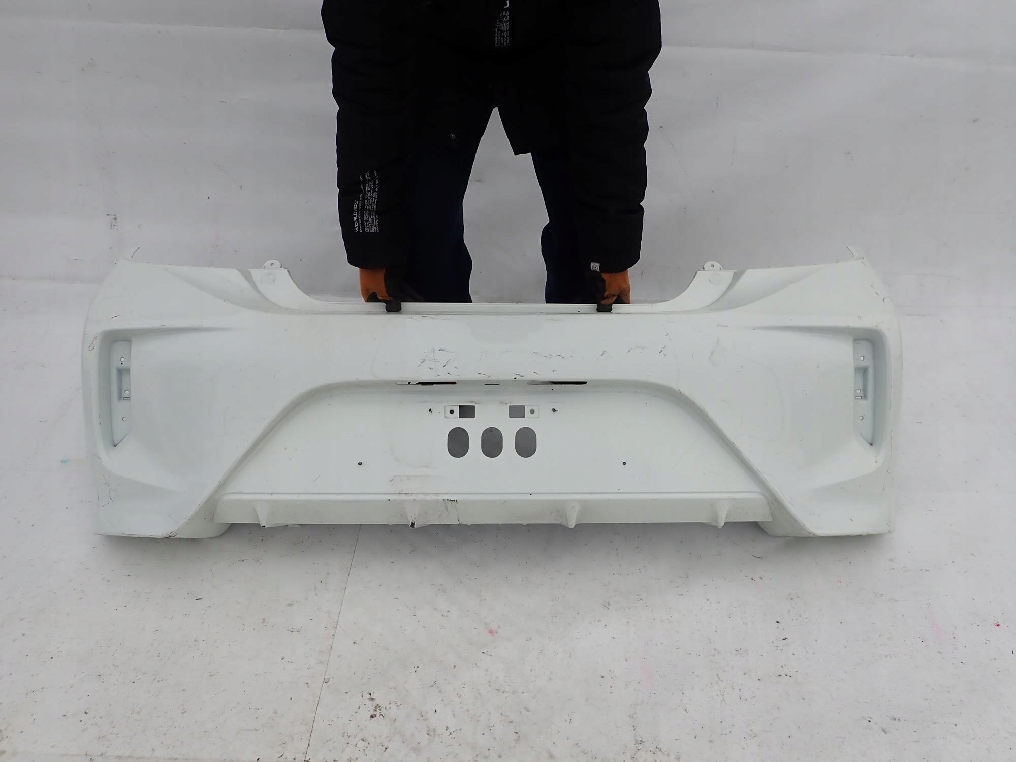 MITSUBISHI SPACE STAR II 2 LIFT 19- Stoßstange heck