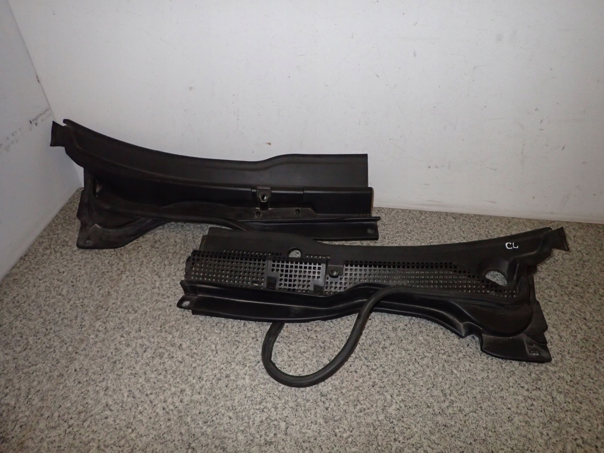 HONDA ACCORD 2.0 И 03-CL ОБЛИЦОВАНЫ ПЛАСТИКОМ