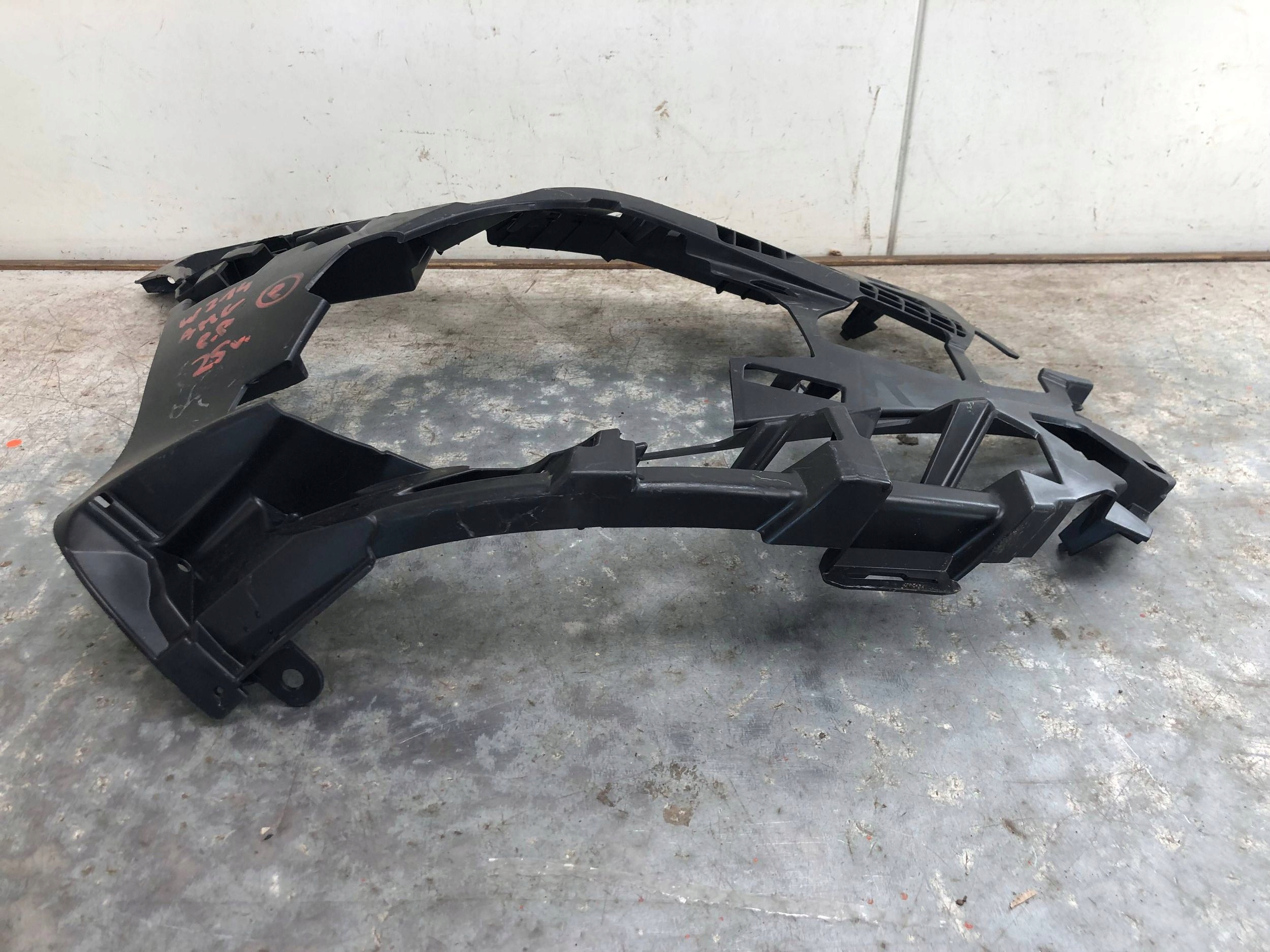 bumper bracket right front MERCEDES W214 AMG A2148852802