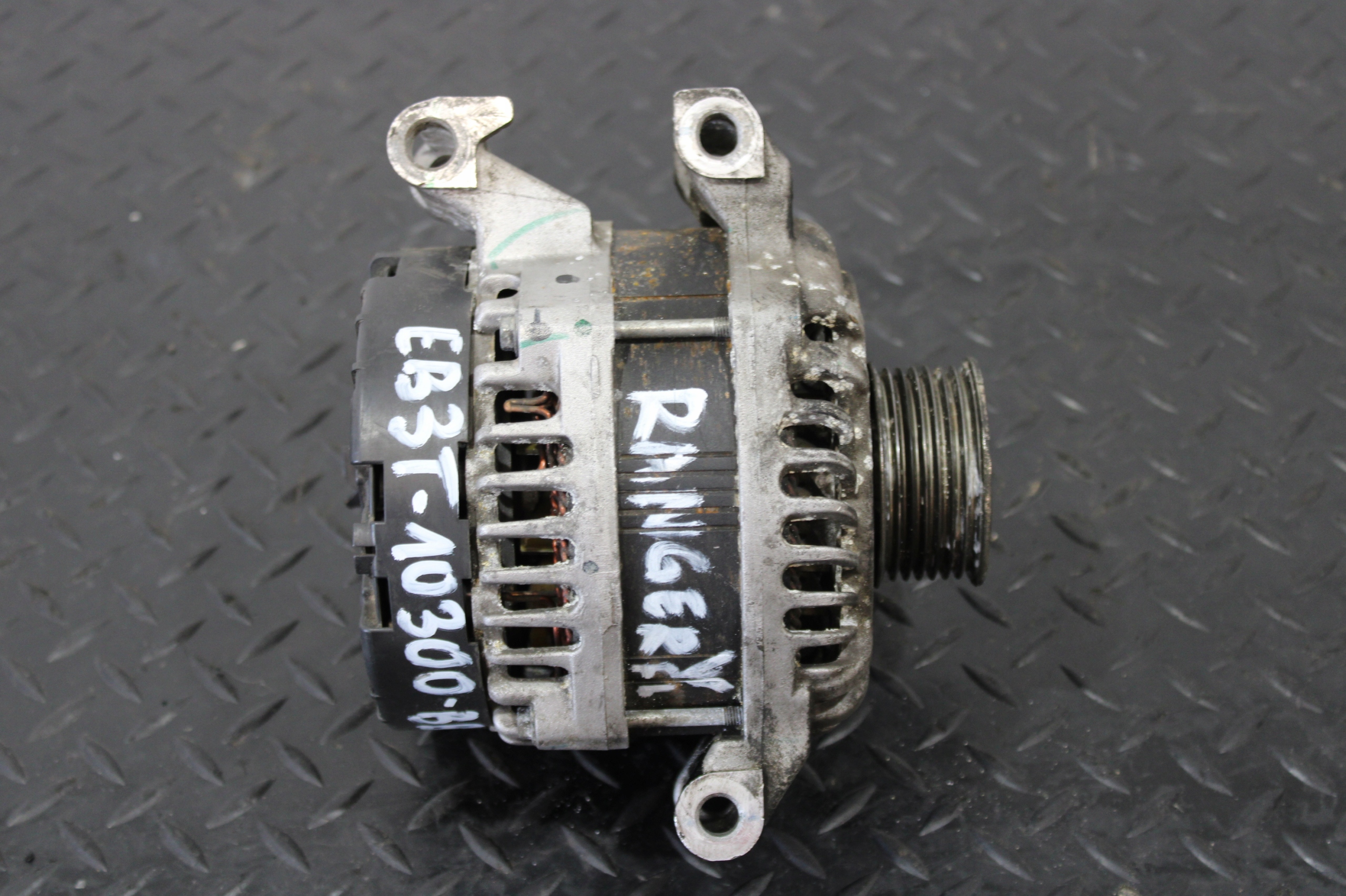 ALTERNATOR FORD RANGER V 5 LIFT EB3T-10300-BB