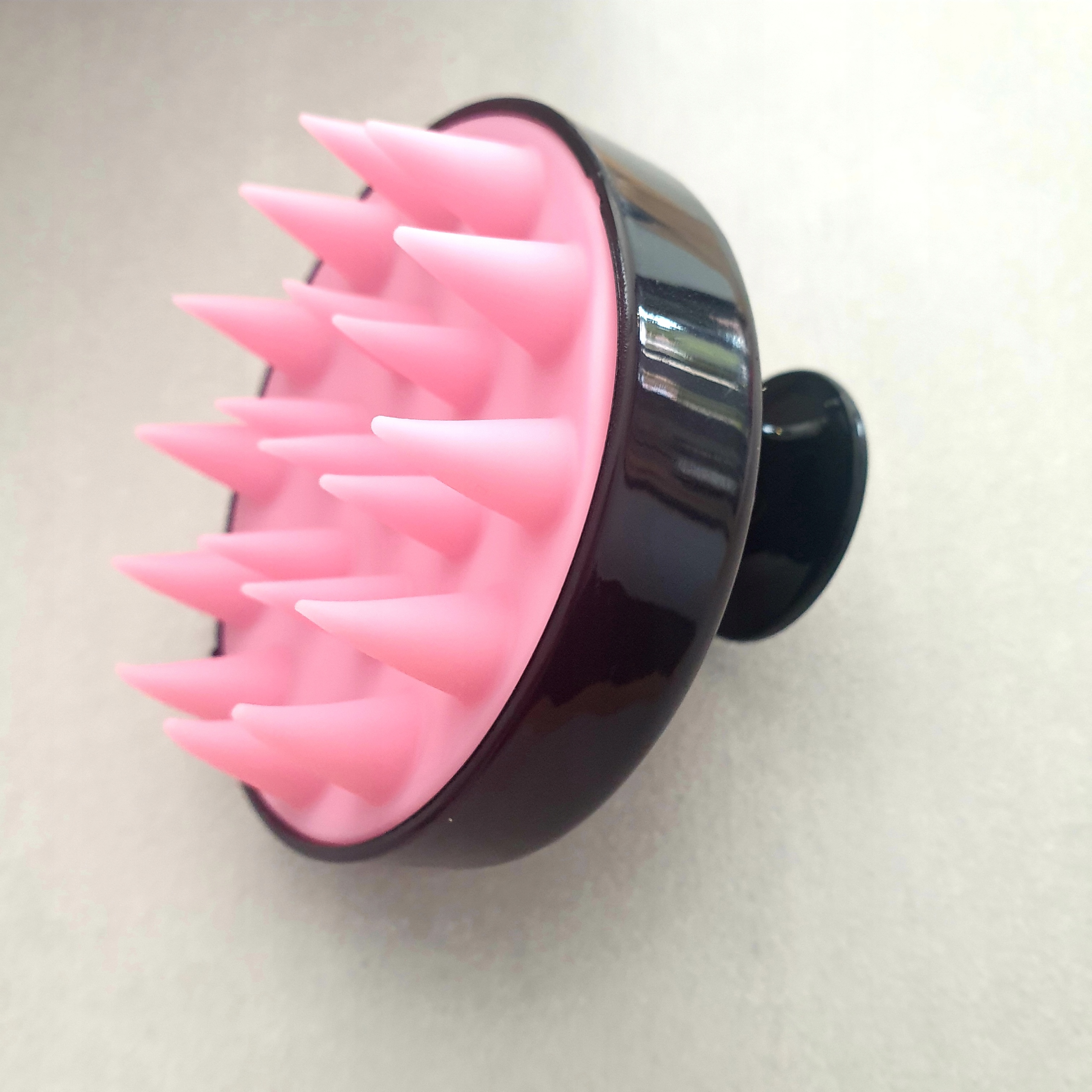 SZCZOTKA MASAŻER DO MYCIA WŁOSÓW GŁOWY CIAŁA PEELING SILIKONOWA Rodzaj do masażu