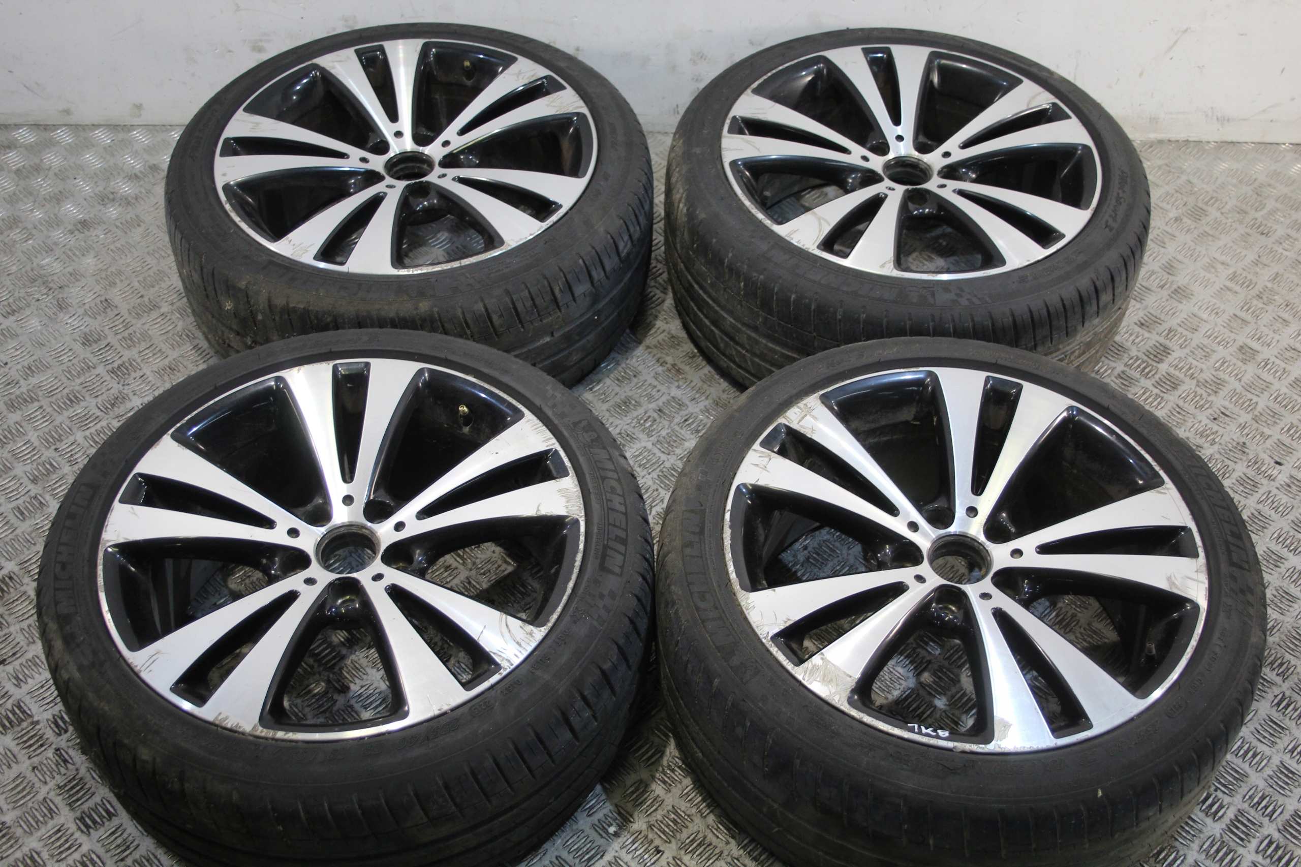 wheels discs disc 235/40 R18 VW SCIROCCO 1K8
