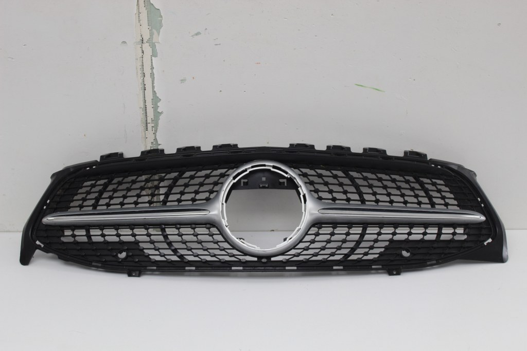 Mercedes-Benz CLA C118 Kühlergrill FRONTGRILL Kühlergitter - Thumbnail 1