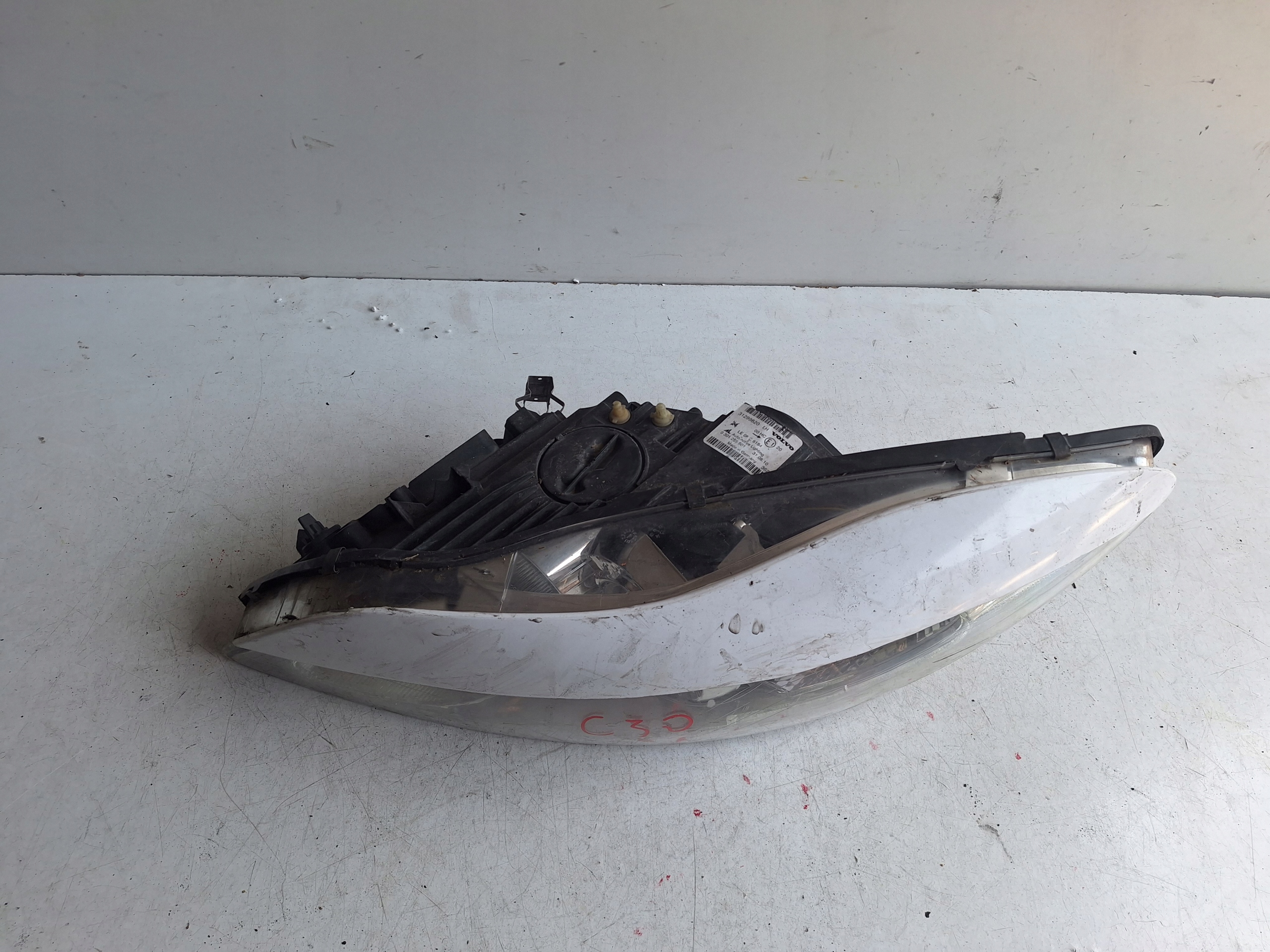 VOLVO C30 LIFT 09-12 light left UK