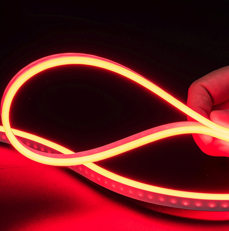 PLYWAJACY KIERUNKOWSKAZ CZERWONE SWIATLO LED STOP Voltage 12 V