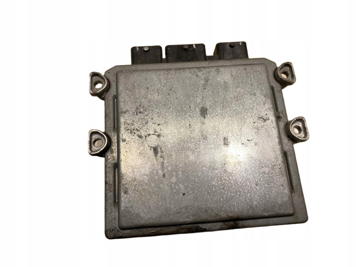 control unit of the engine C3 PLURIEL 1.4 HDI 9655939080