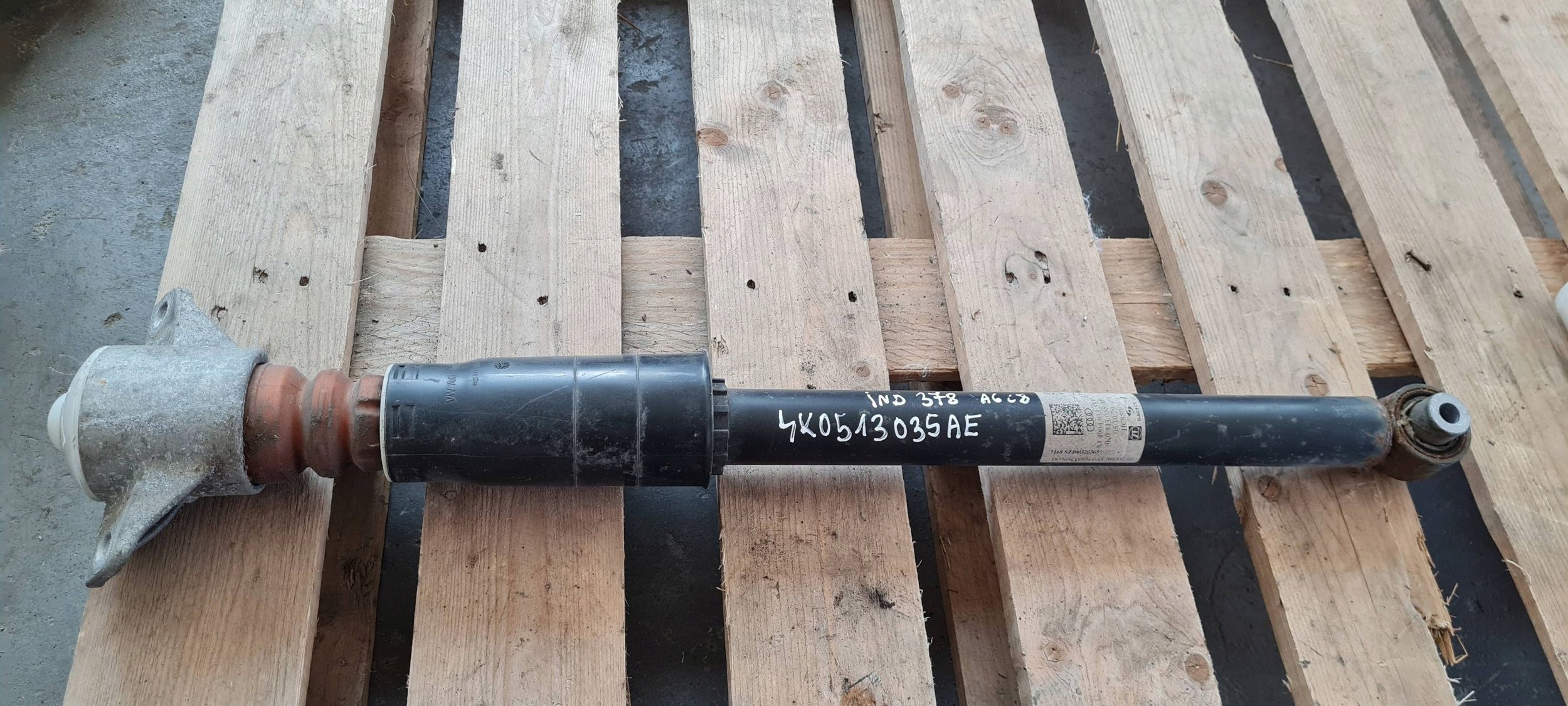 A6 C8 4K shock absorber left right rear part rear 2.0 TDI 4K0513035AE