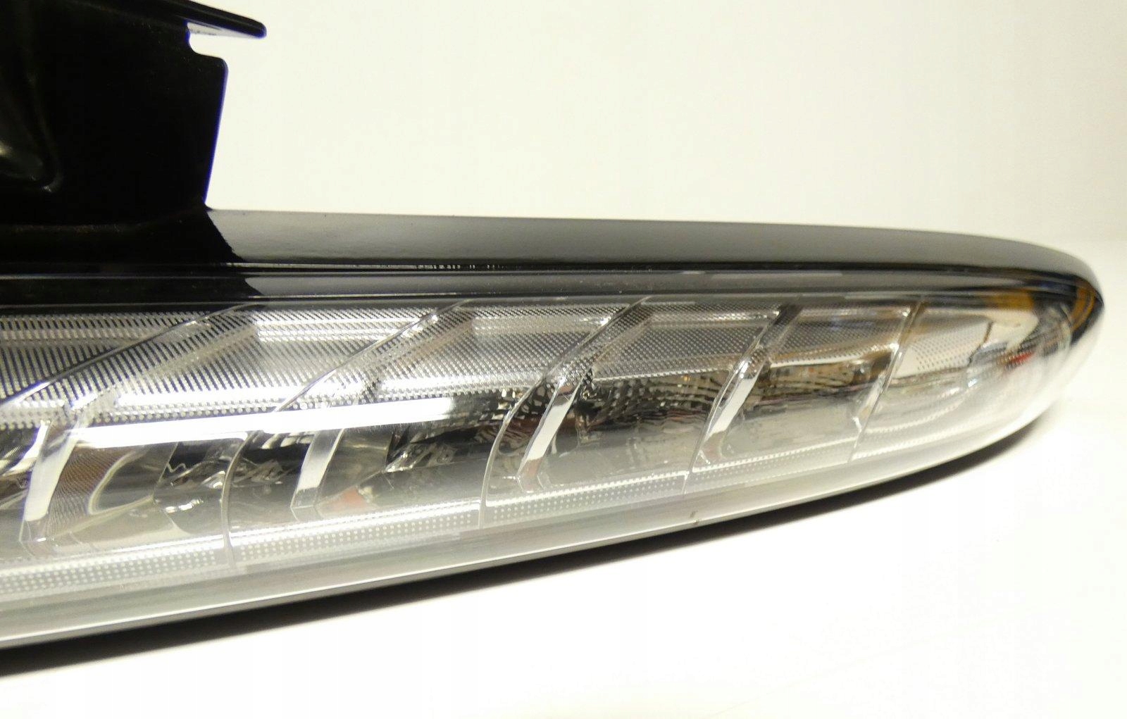 PORSCHE CAYENNE TURBO 7P5941181D 2010-2014 Nebelscheinwerfer links DRL LED