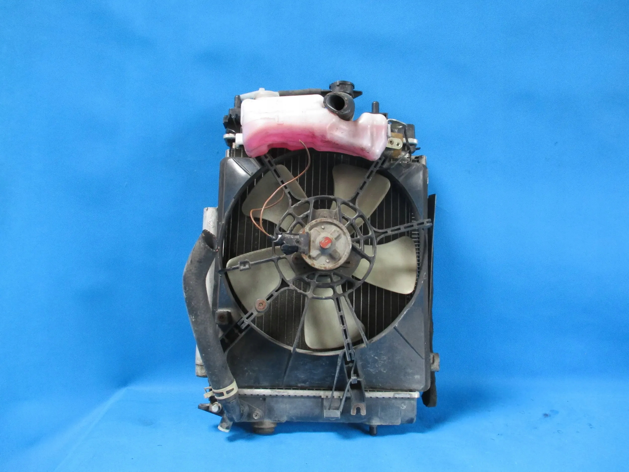 KOMPLET CHŁODNIC WENTYLATOR DAIHATSU CUORE VII Typ samochodu Samochody osobowe