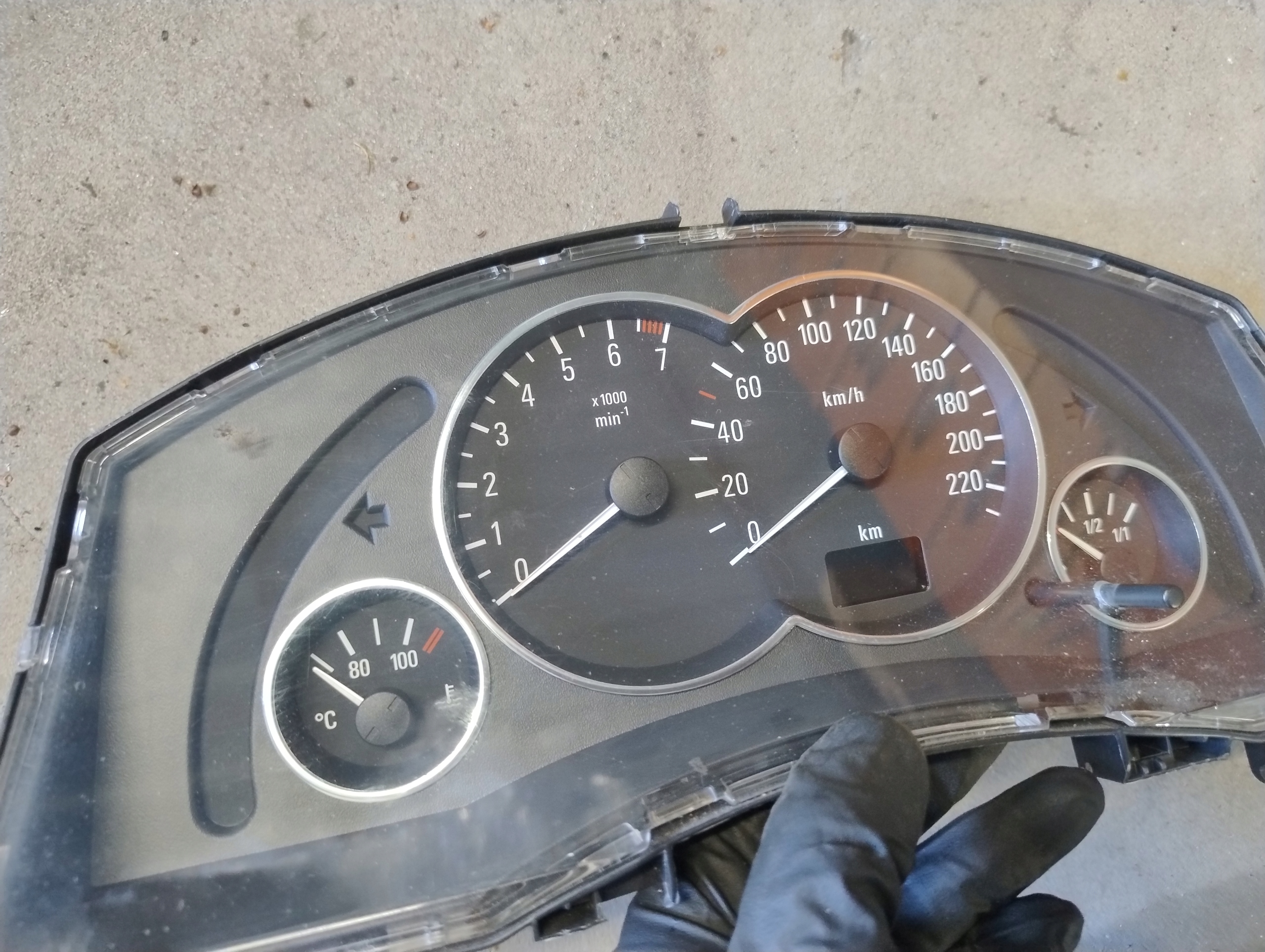 OPEL MERIVA A dials EUROPA 13173382 XU