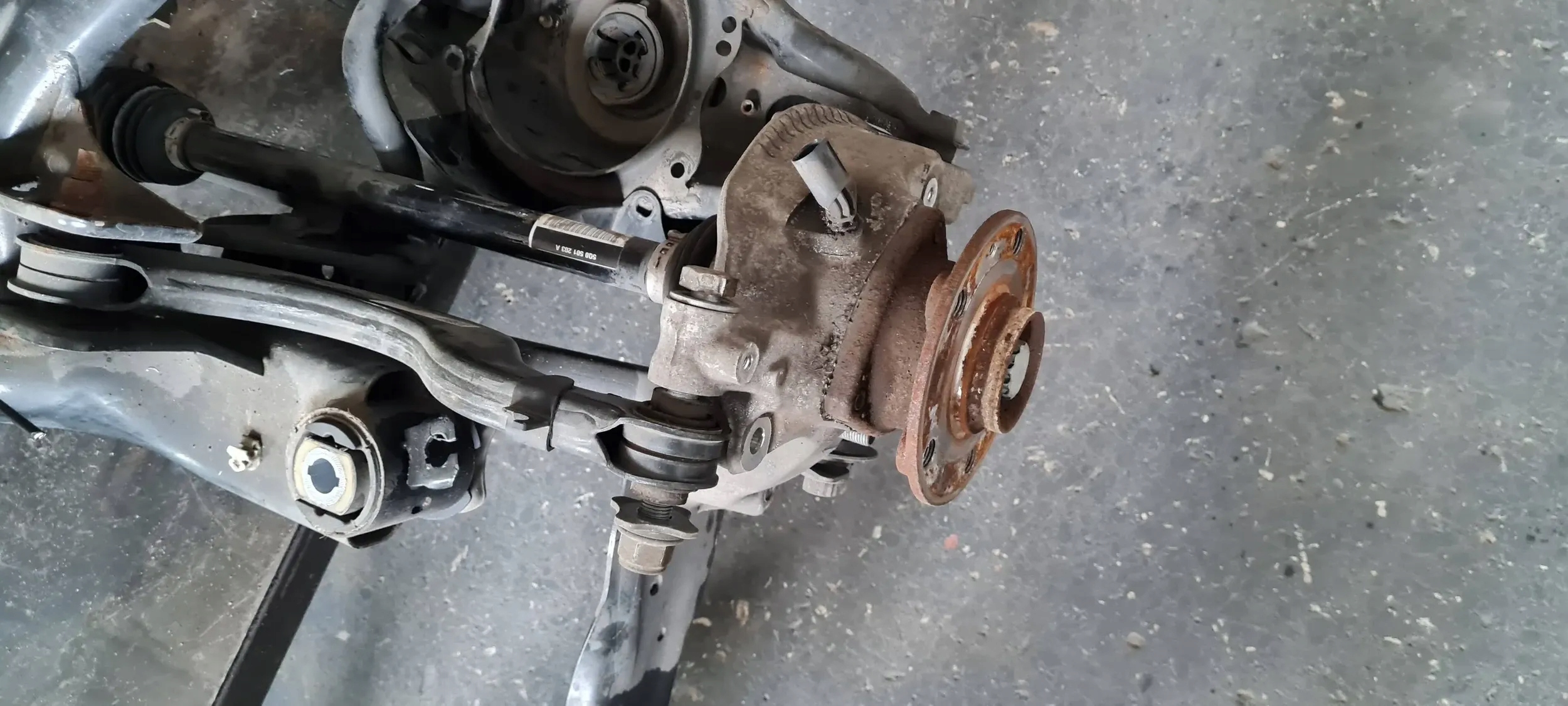 S3 8Y A3 ACHSTRÄGER HECK HINTEN TRÄGER QUATTRO QUERLENKER 2.0 TFSI