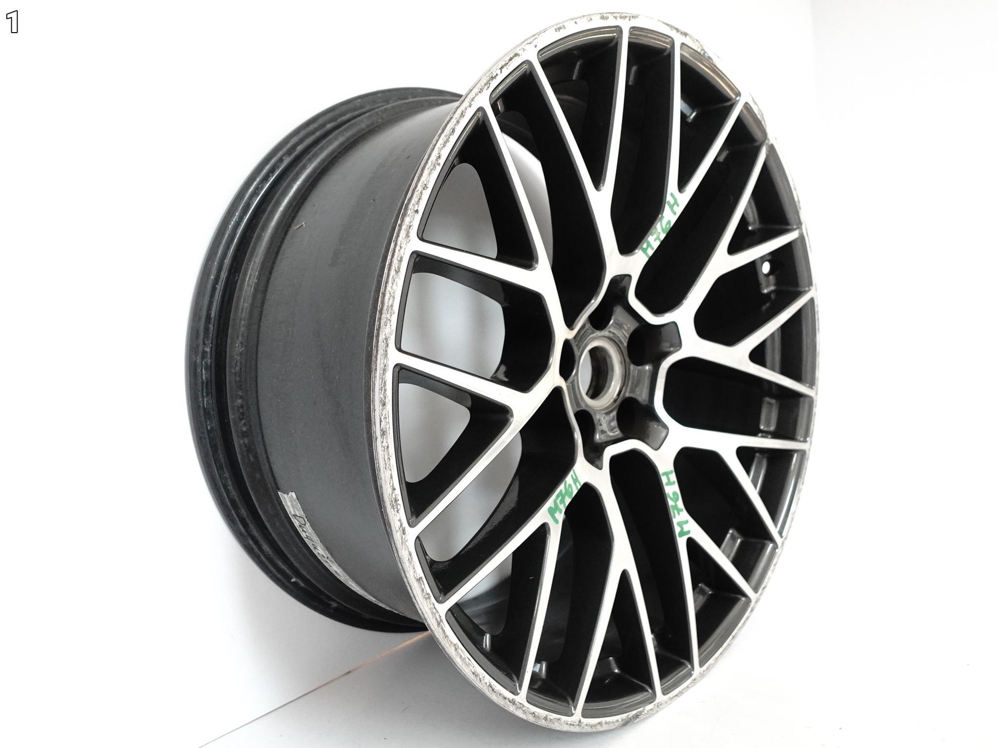 PORSCHE MACAN 95B RS SPYDER disk 10x21 ET19 5x112 0C6