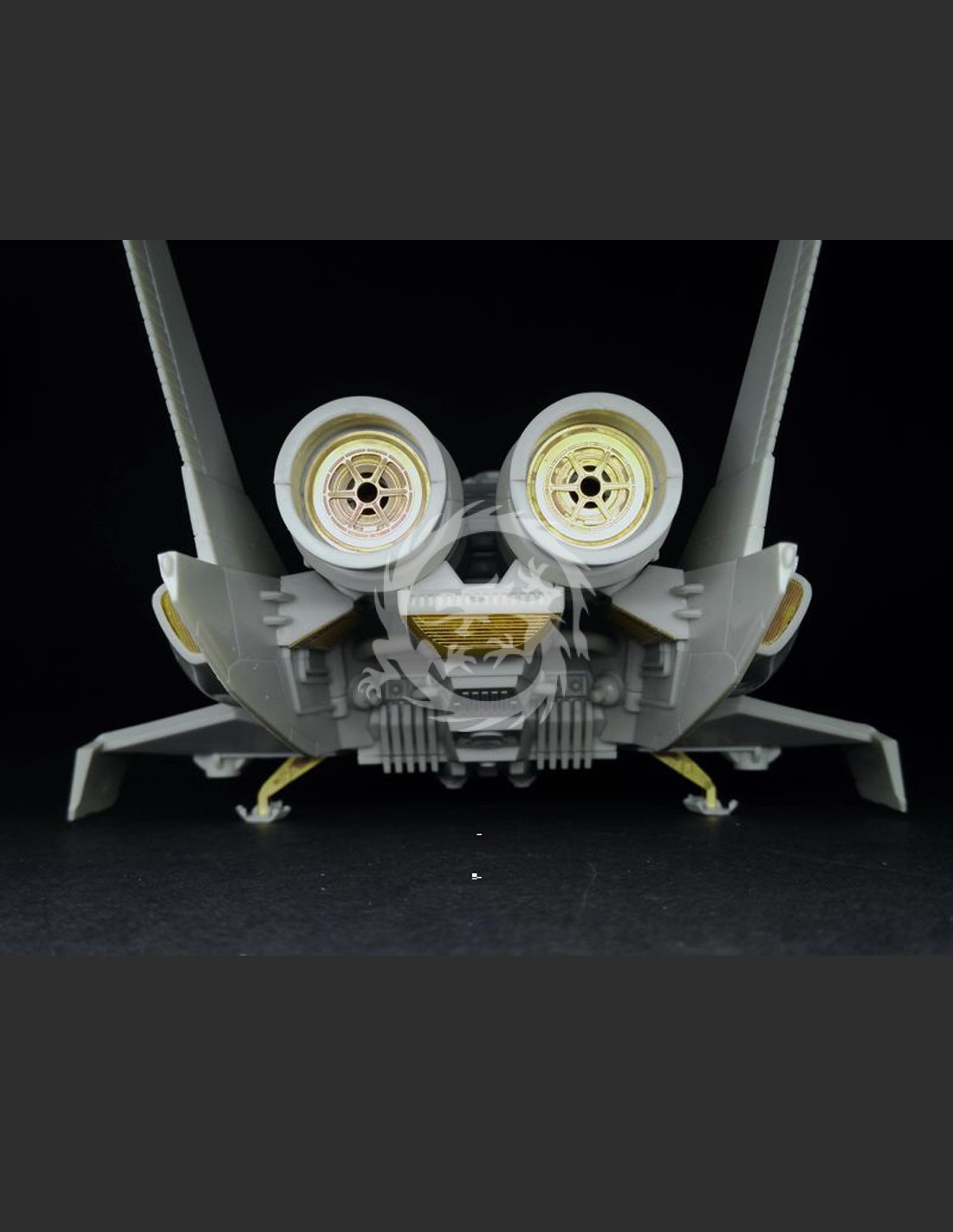 04117-1_32 Colonial Raptor Exteriér 1/32