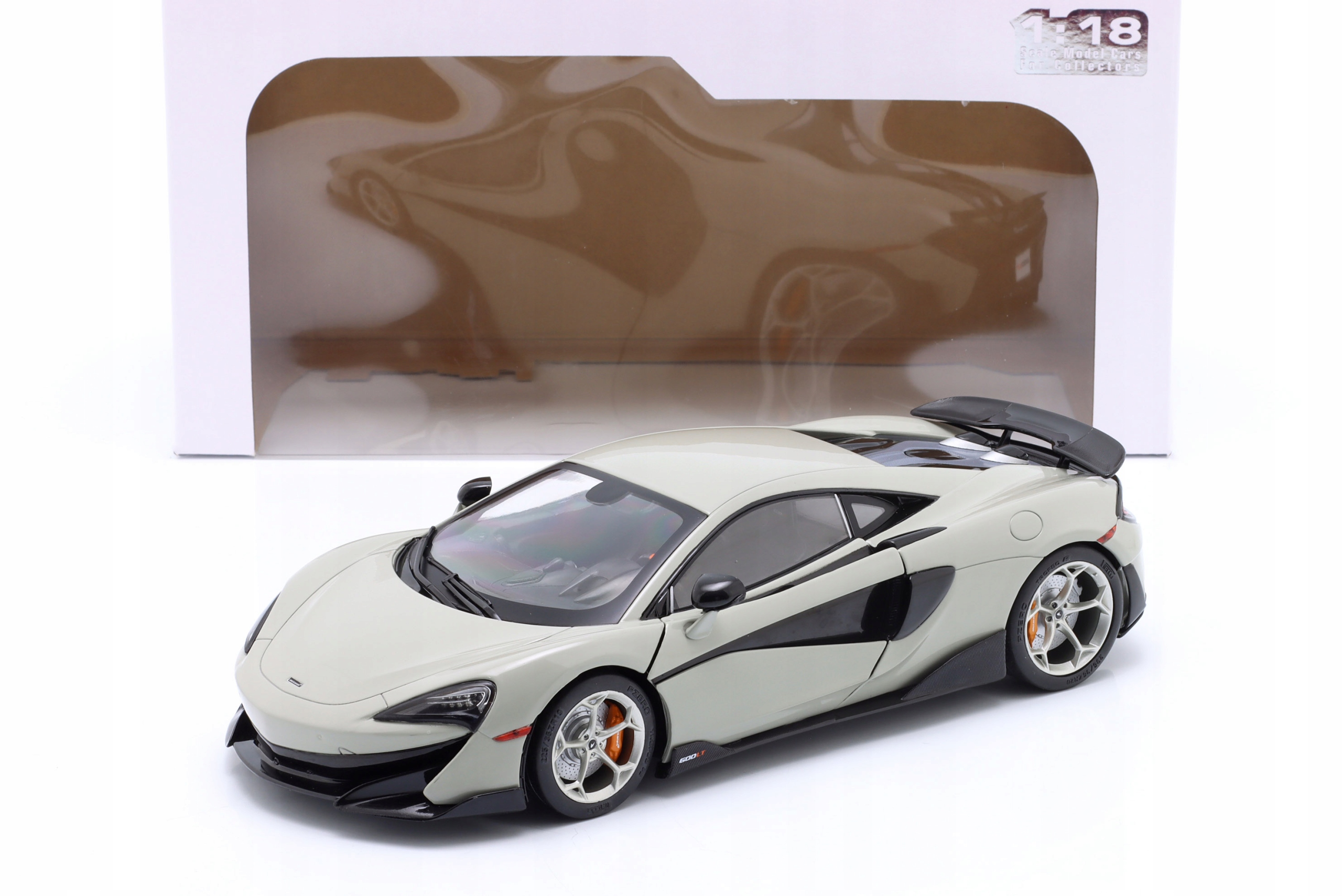 Solido McLaren 600 Lt Coupe 2018 Blade Silver 1:18