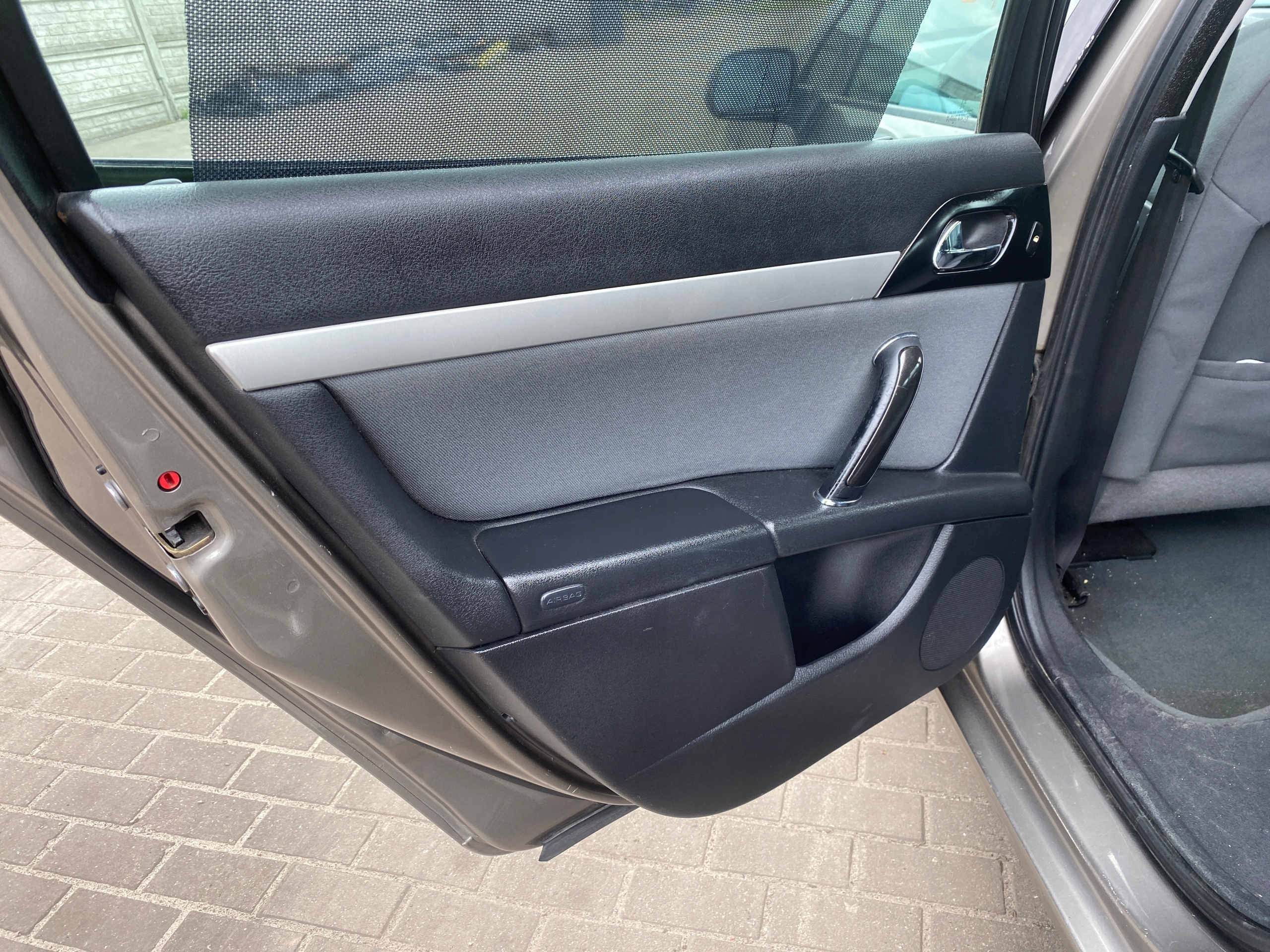 upholstery side left rear Peugeot 407 SW 04-10