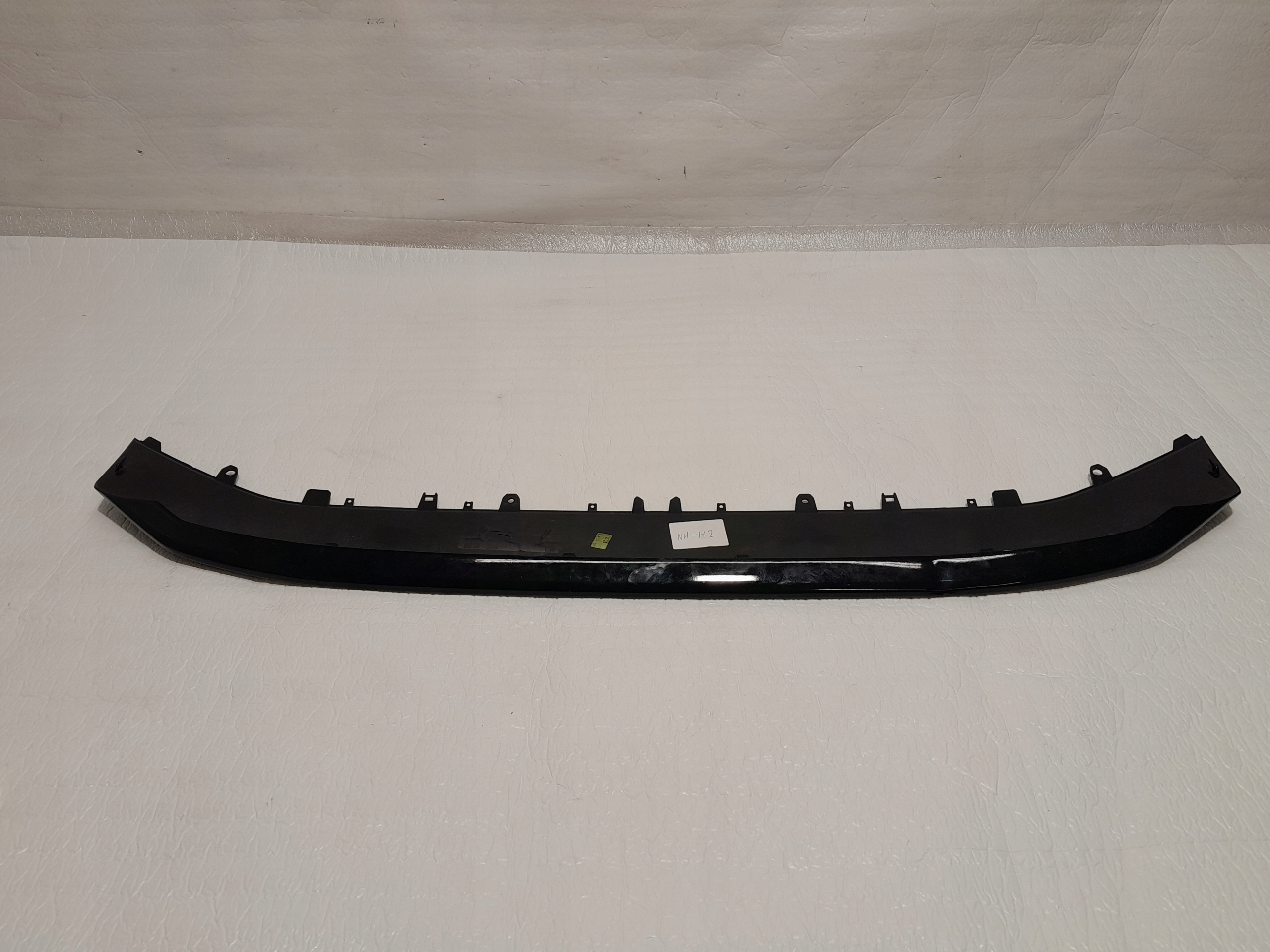 AUDI A4 A5 doplněk spoiler nárazníku předek 8W0807717