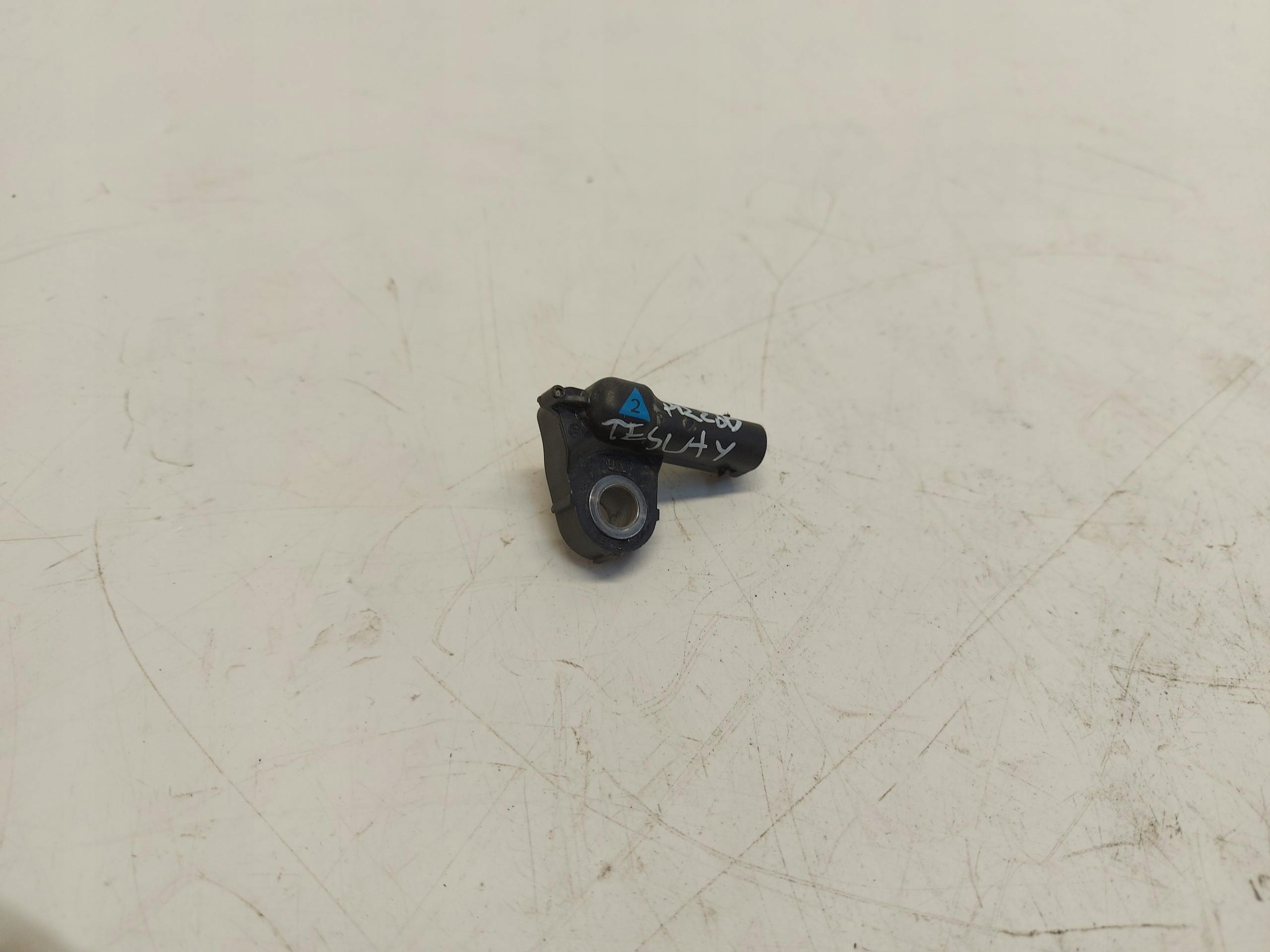TESLA MODEL Y 2024r Crashsensor Drucksensor 1473445-00-B