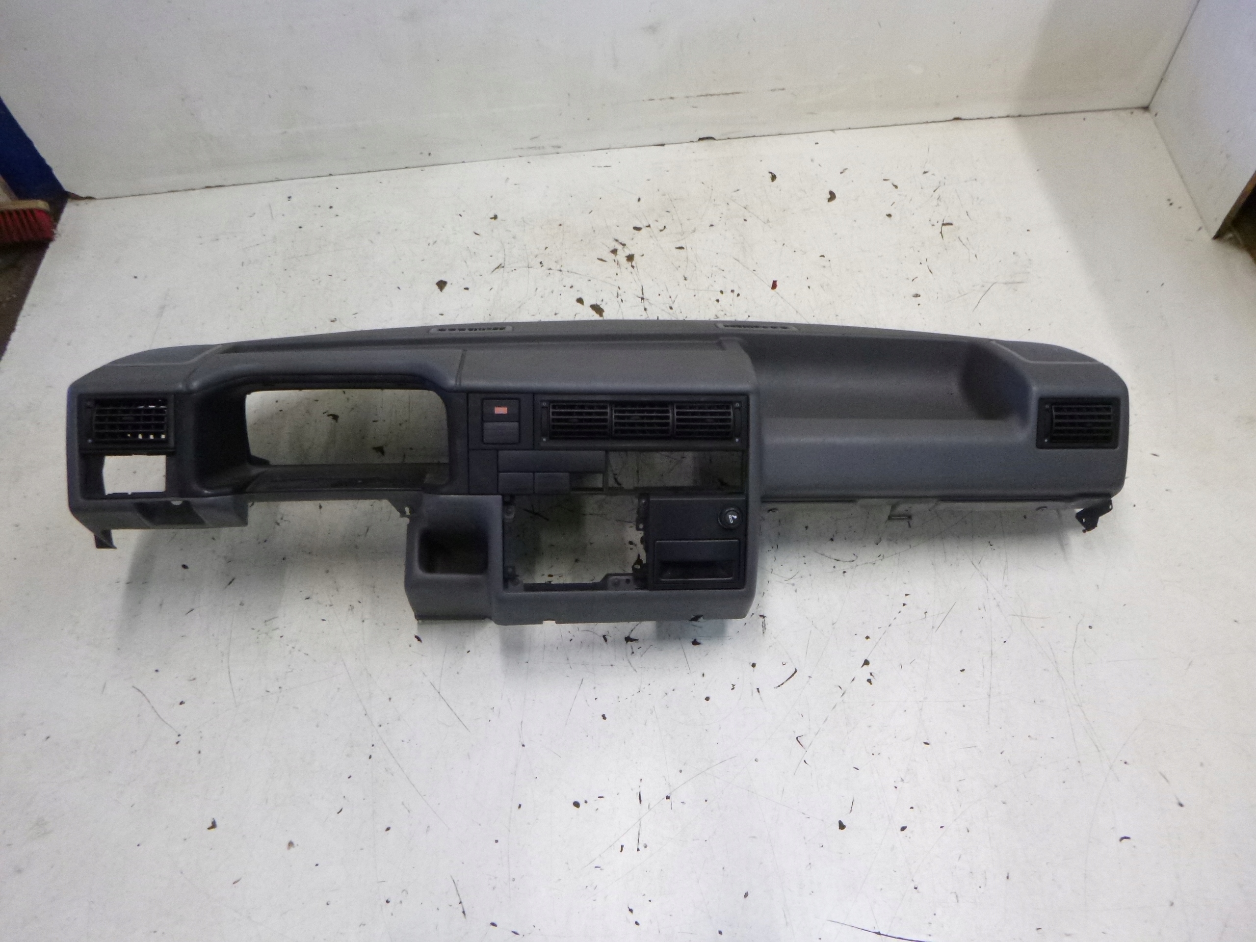 KOPIT dashboard instrument panel console VW T4 1997r.