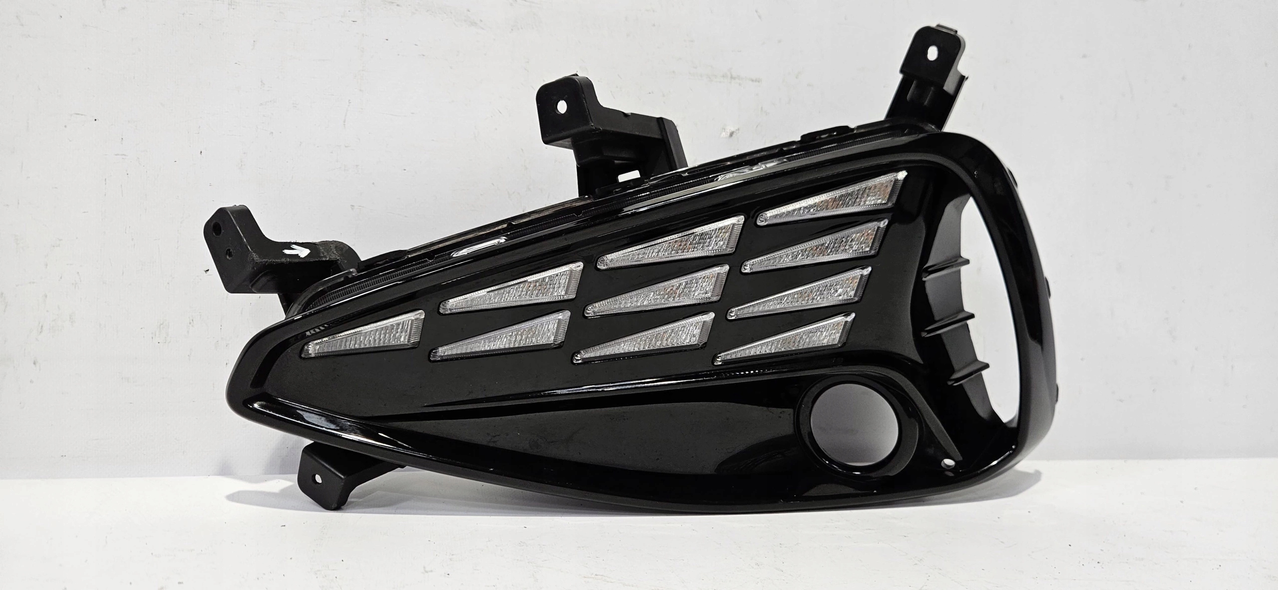 light fog light grid LED left front HYUNDAI I30 III LIFT 20- original 92207