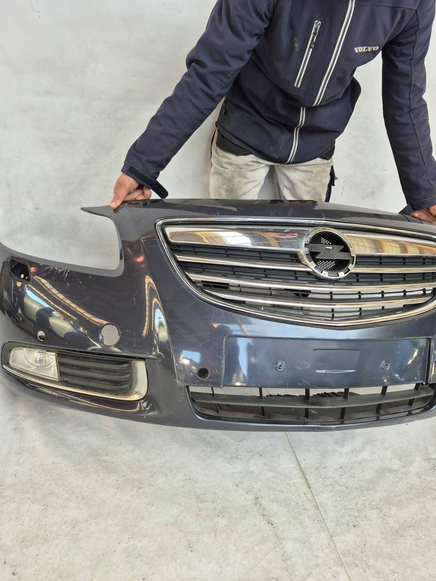 OPEL INSIGNIA A and 1 08-13 bumper front front SPR PDC