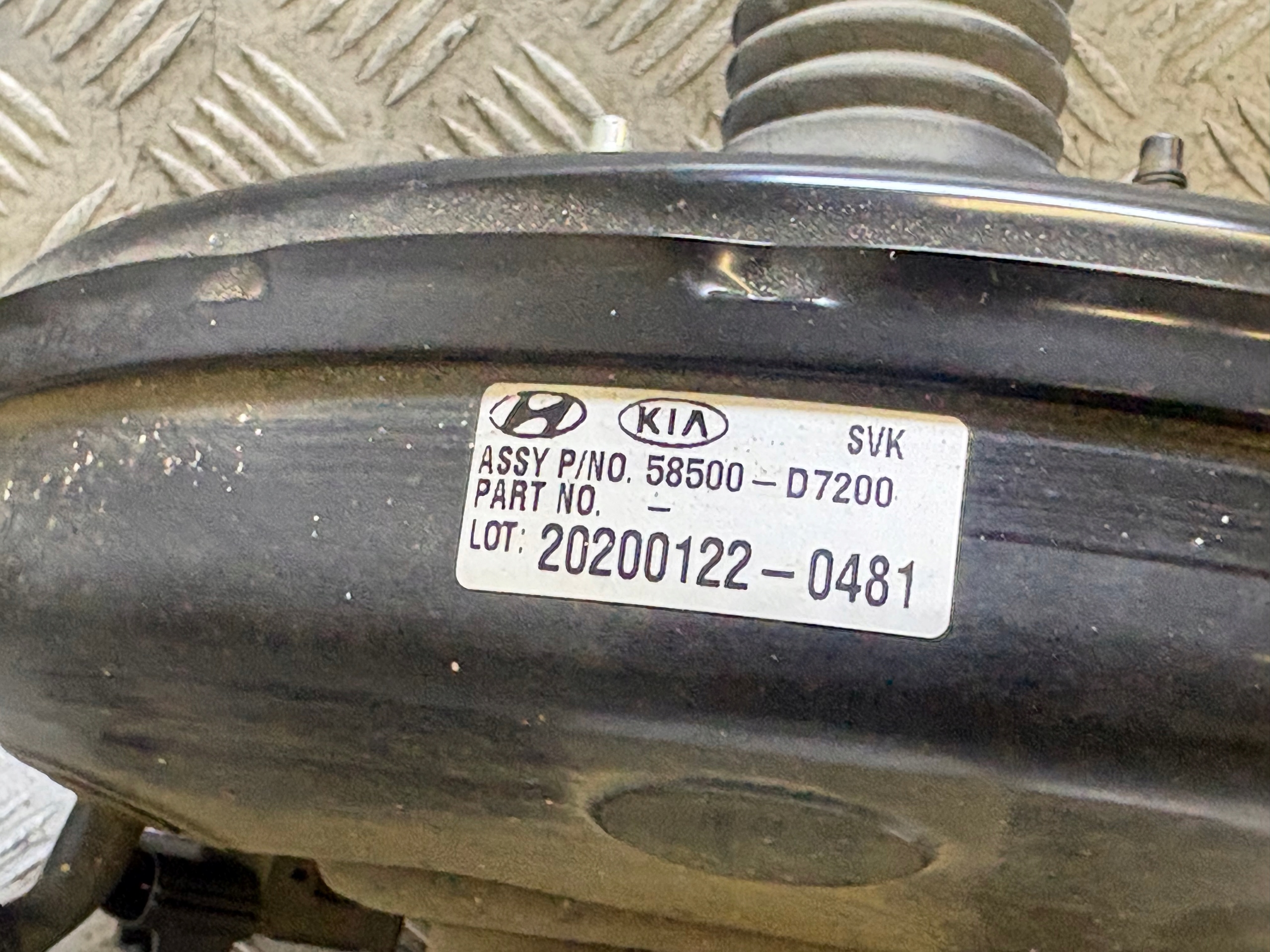 Servo HYUNDAI TUCSON III 2018 58500-D7200