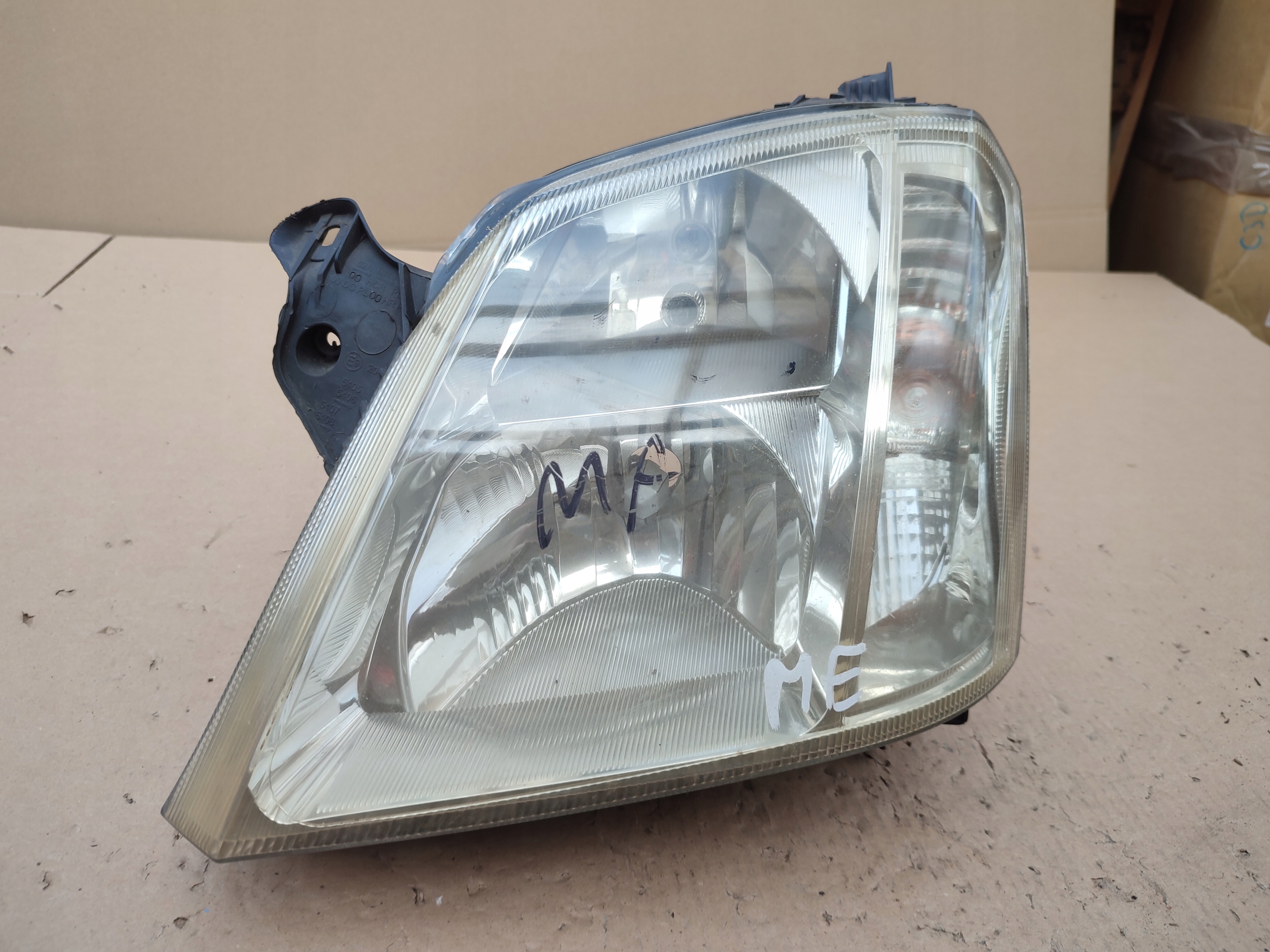 REFLEKTOR light left front front OPEL MERIVA A UK ANGLIK 93294337