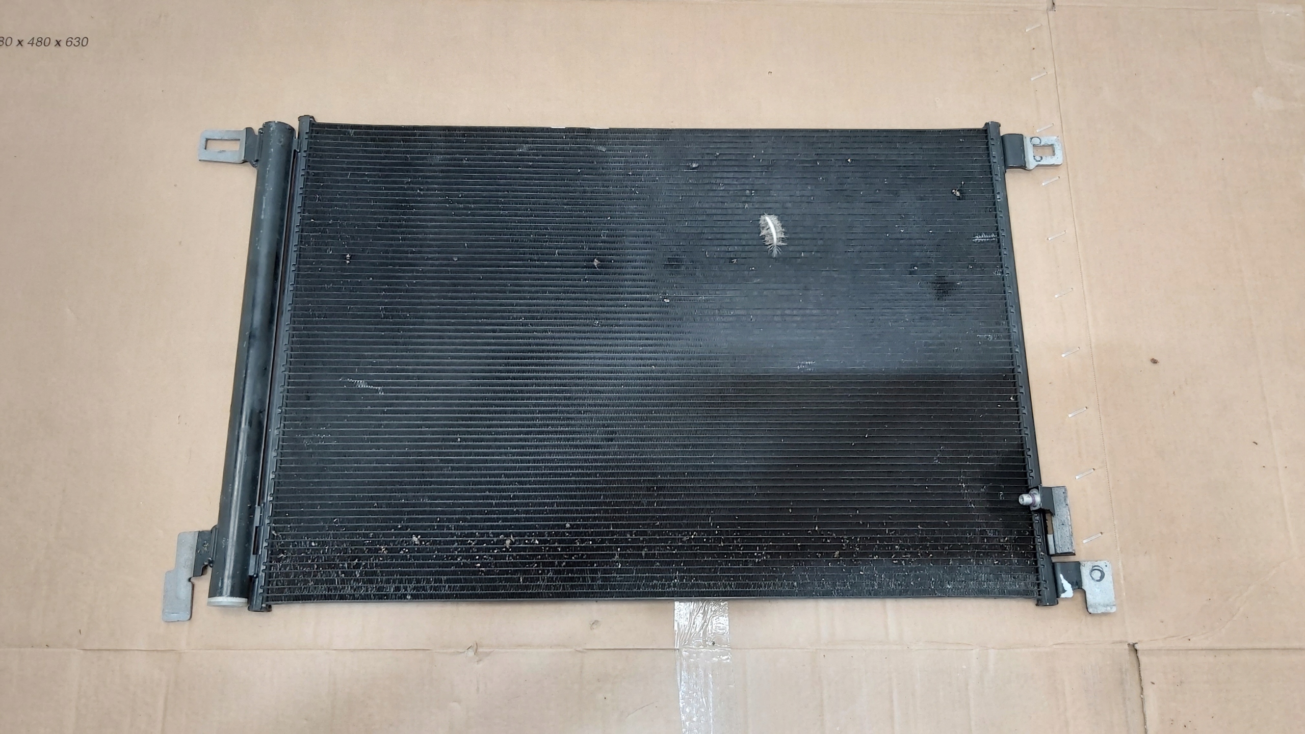 Радиатор кондиционера Audi Q7 4M 4M0816411B