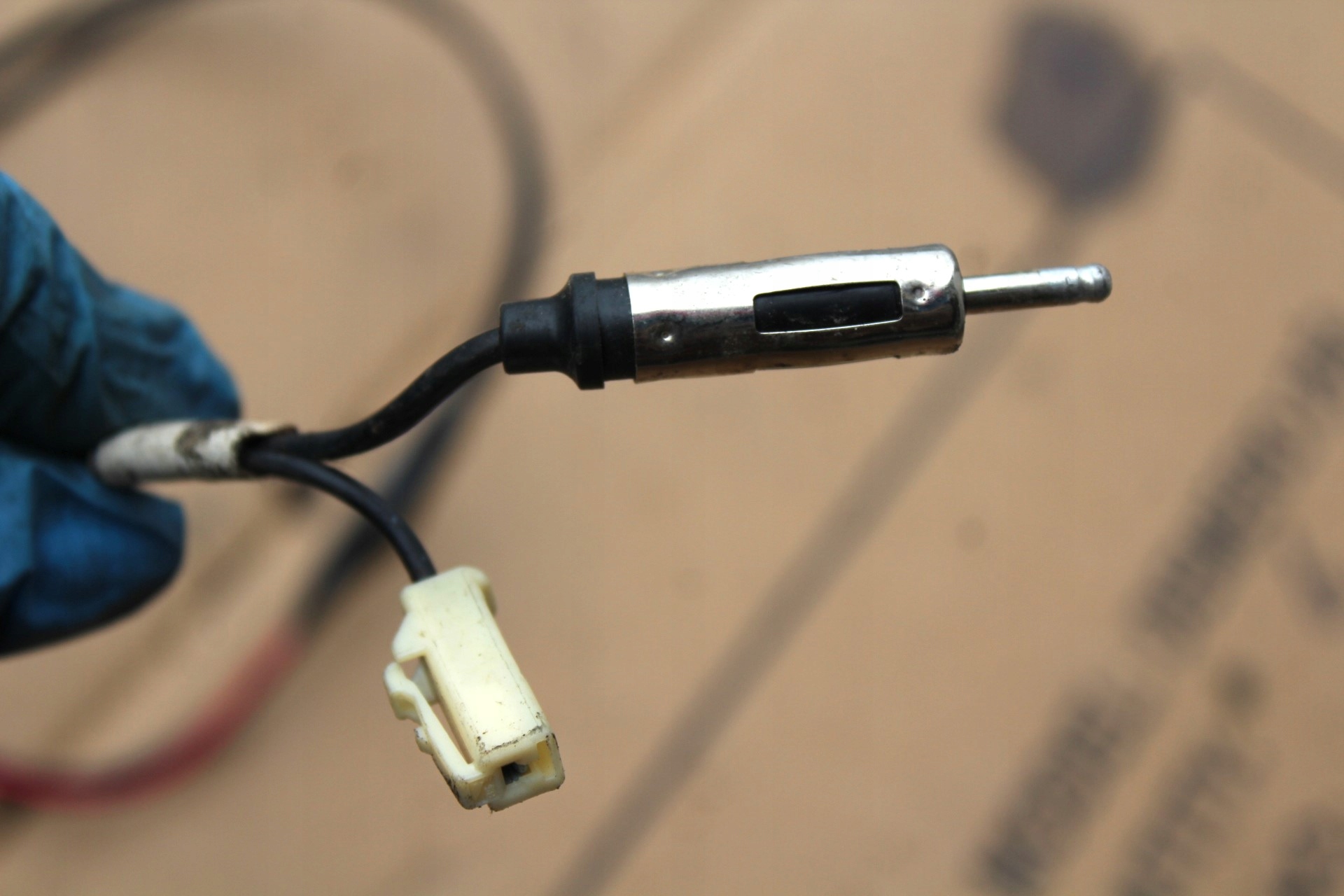 основа крепление Антенна COROLLA VERSO II E12