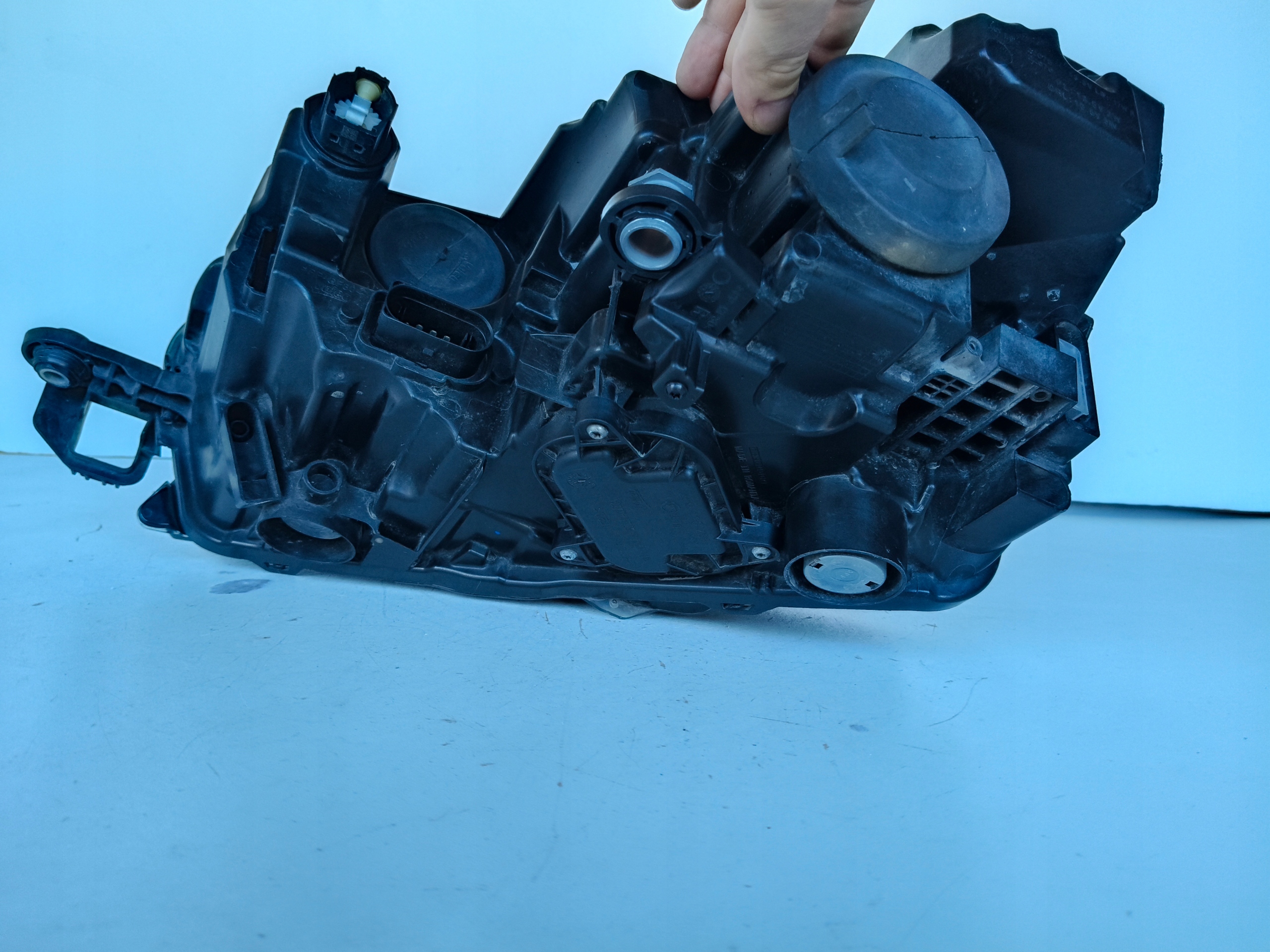 light right REFLEKTOR SKODA SCALA 657 18- LED
