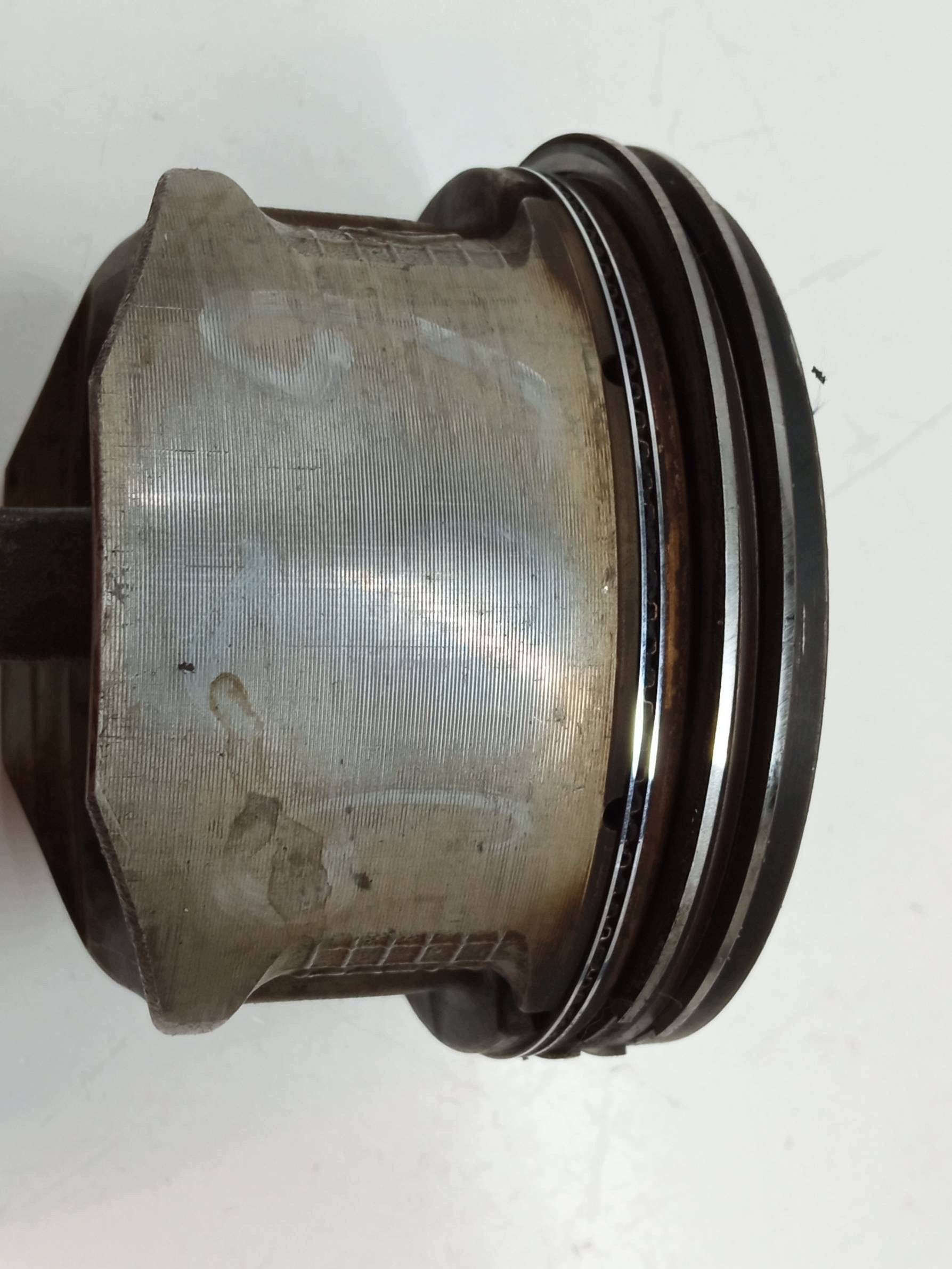 piston bielle 2.0 16V TURBO 163KM Renault Espace IV (2003-2014)