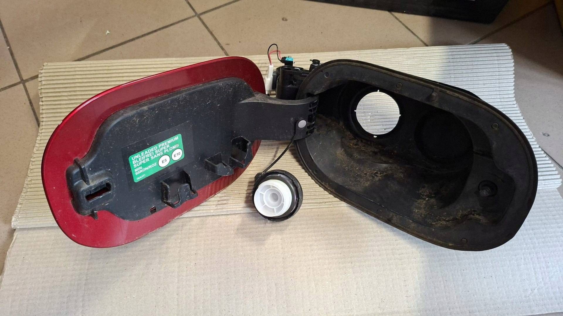 sportello tappo serbatoio carburante Mazda CX-60 KBB342421