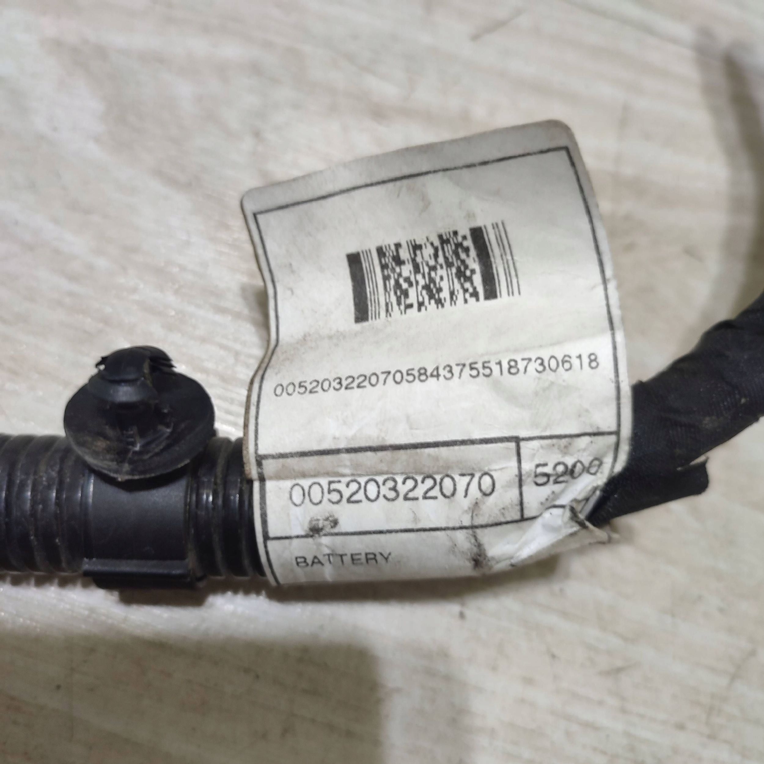 bundle przewodow dodatnich Fiat 500X 00520322070