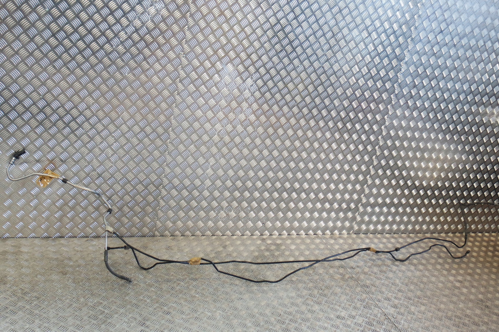 PRZEWOD DYNAMIC PORSCHE CAYENNE LIFT 7P5411813E