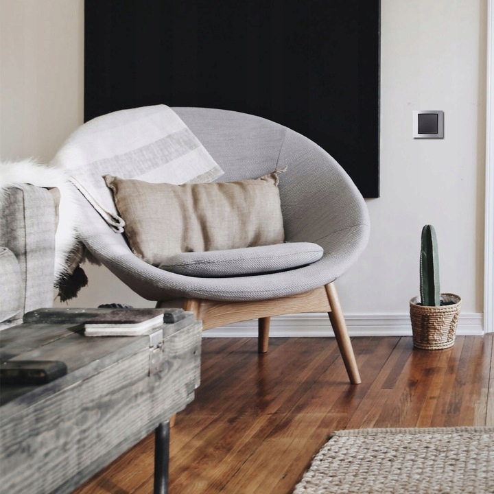 BERKER RADIO TOUCH DAB+ BLUETOOTH BIAŁY POŁYSK Kolor biały