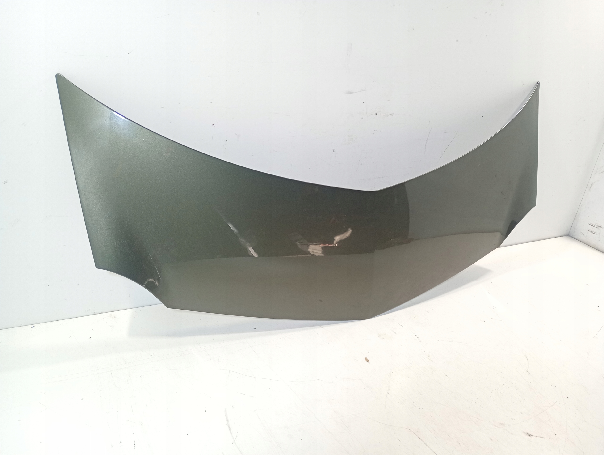 Renault Modus 04-12 Capot kod lakieru TEC67