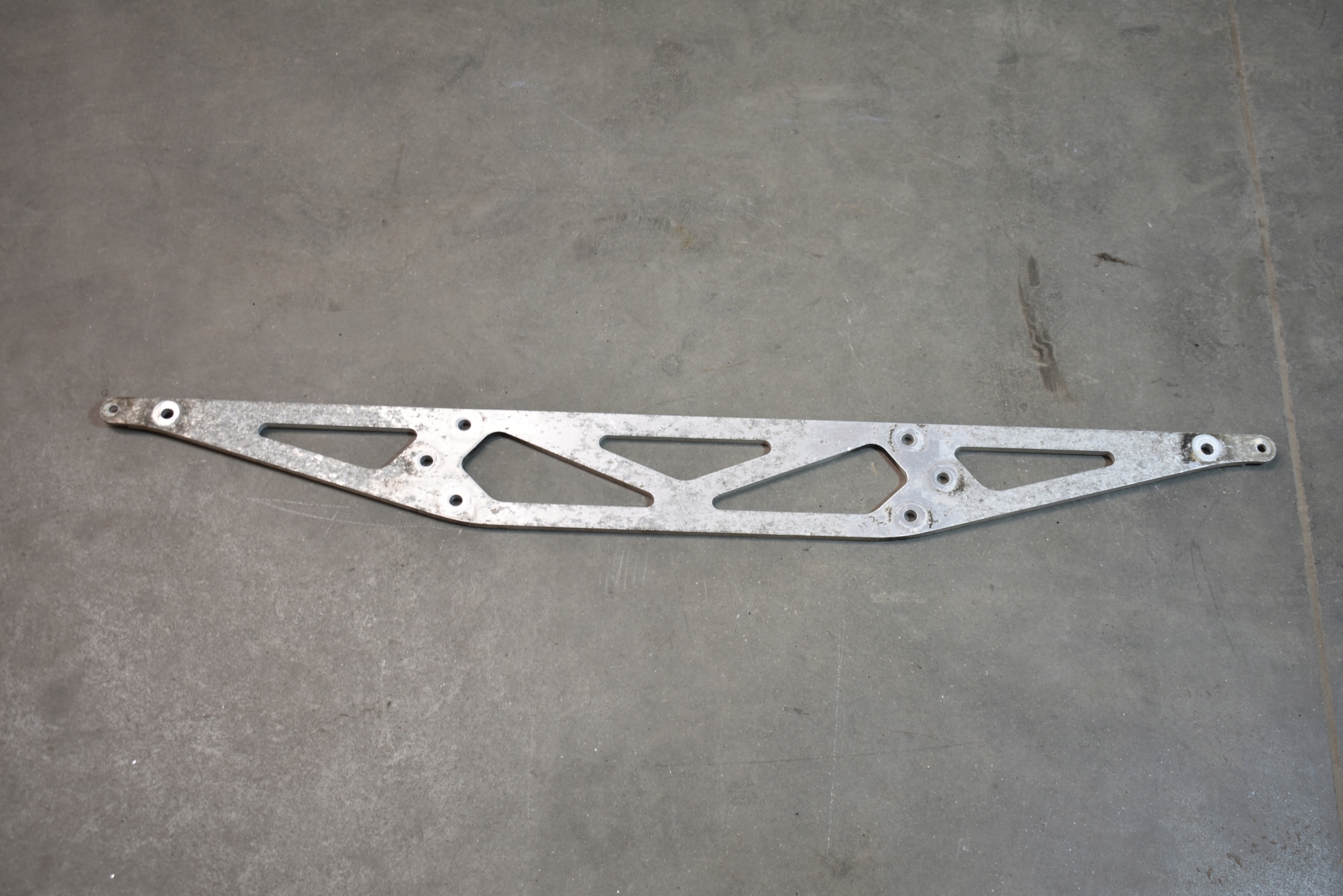 IDEALNA spreize heck BMW F90 1