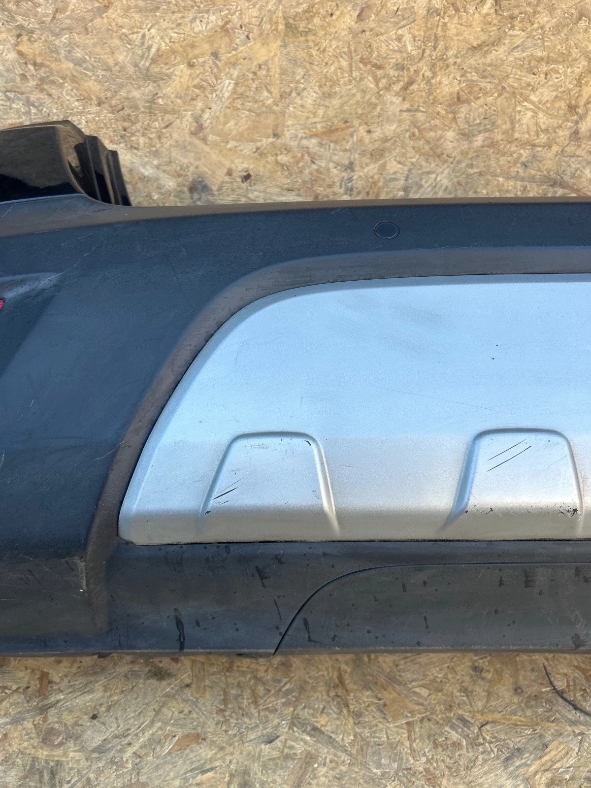 Paraurti posteriore posteriore Opel Mokka A e nero