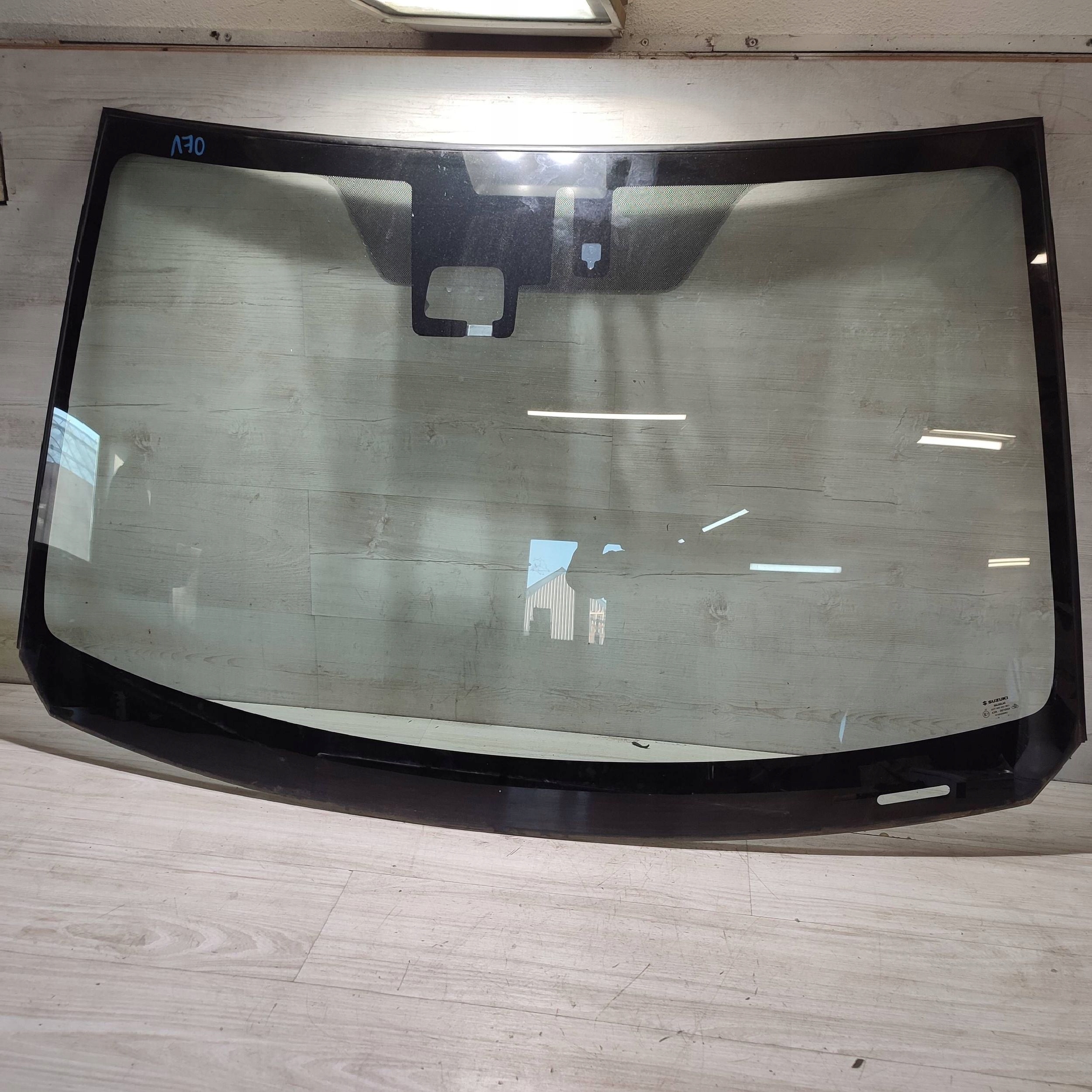prozor prednja Suzuki Vitara (LY) DOT609A51M21