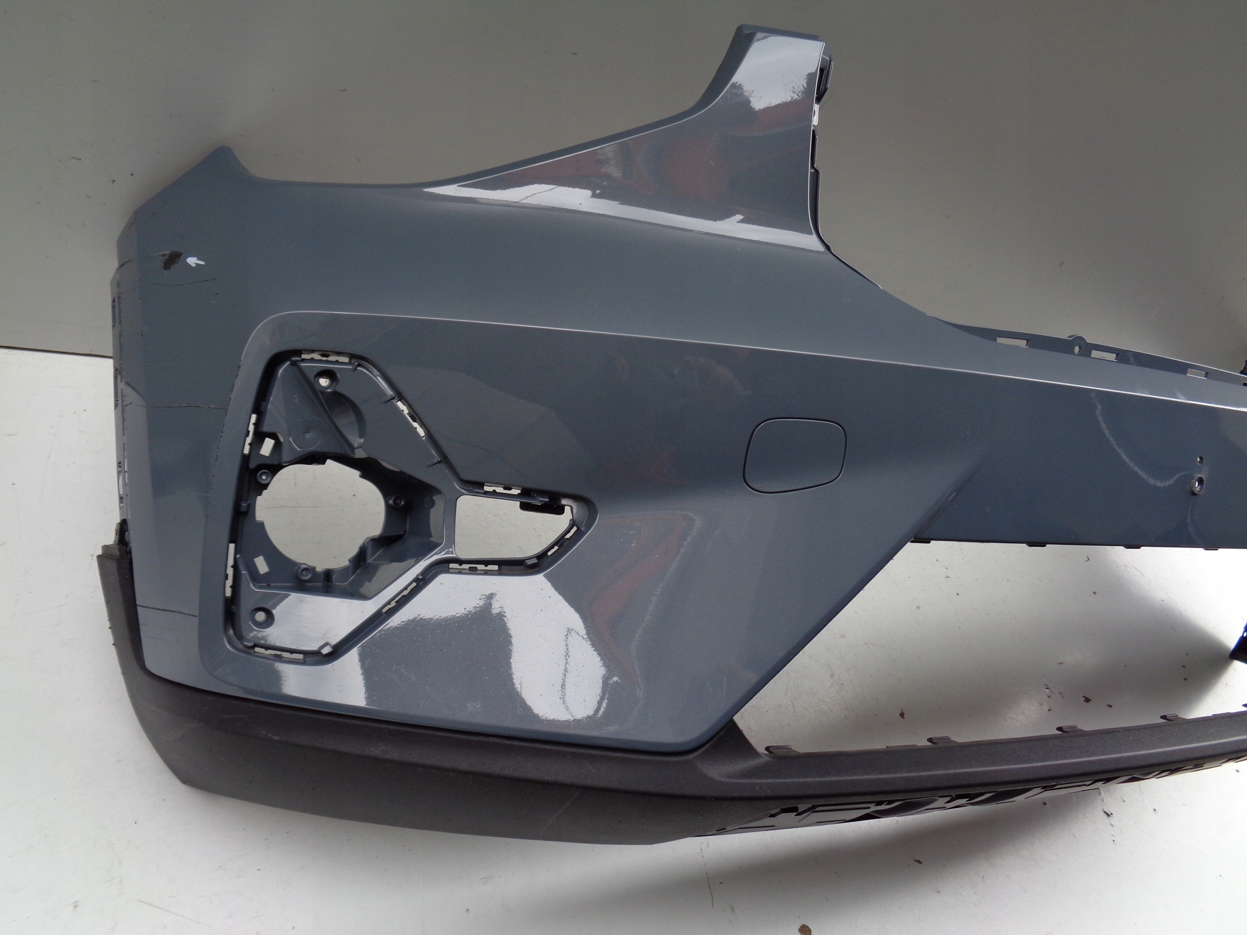 front bumper VOLVO XC40 22- LIFT C40 NR 51864 + supports