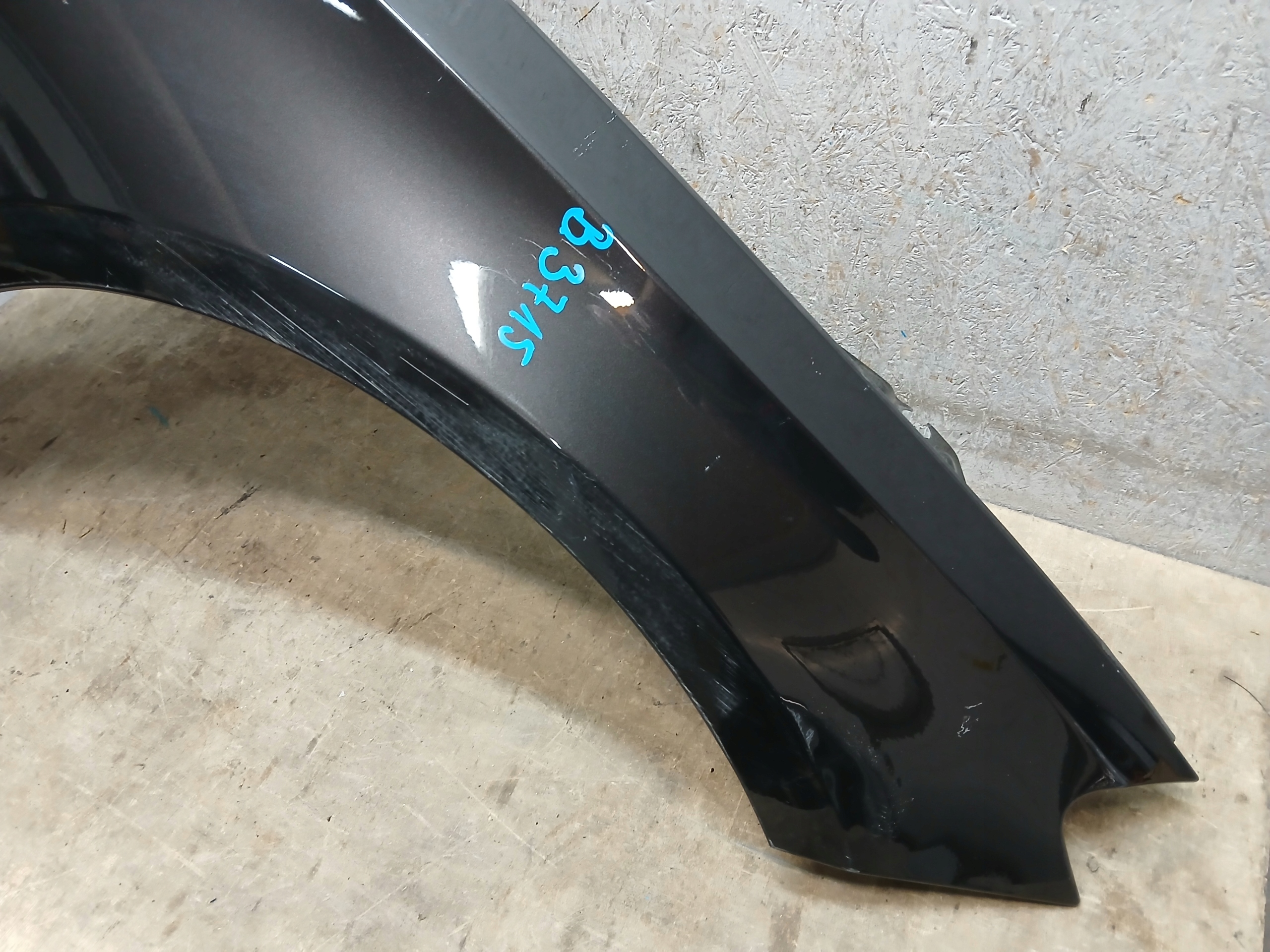 fender front right MERCEDES E KLASA W214 A214