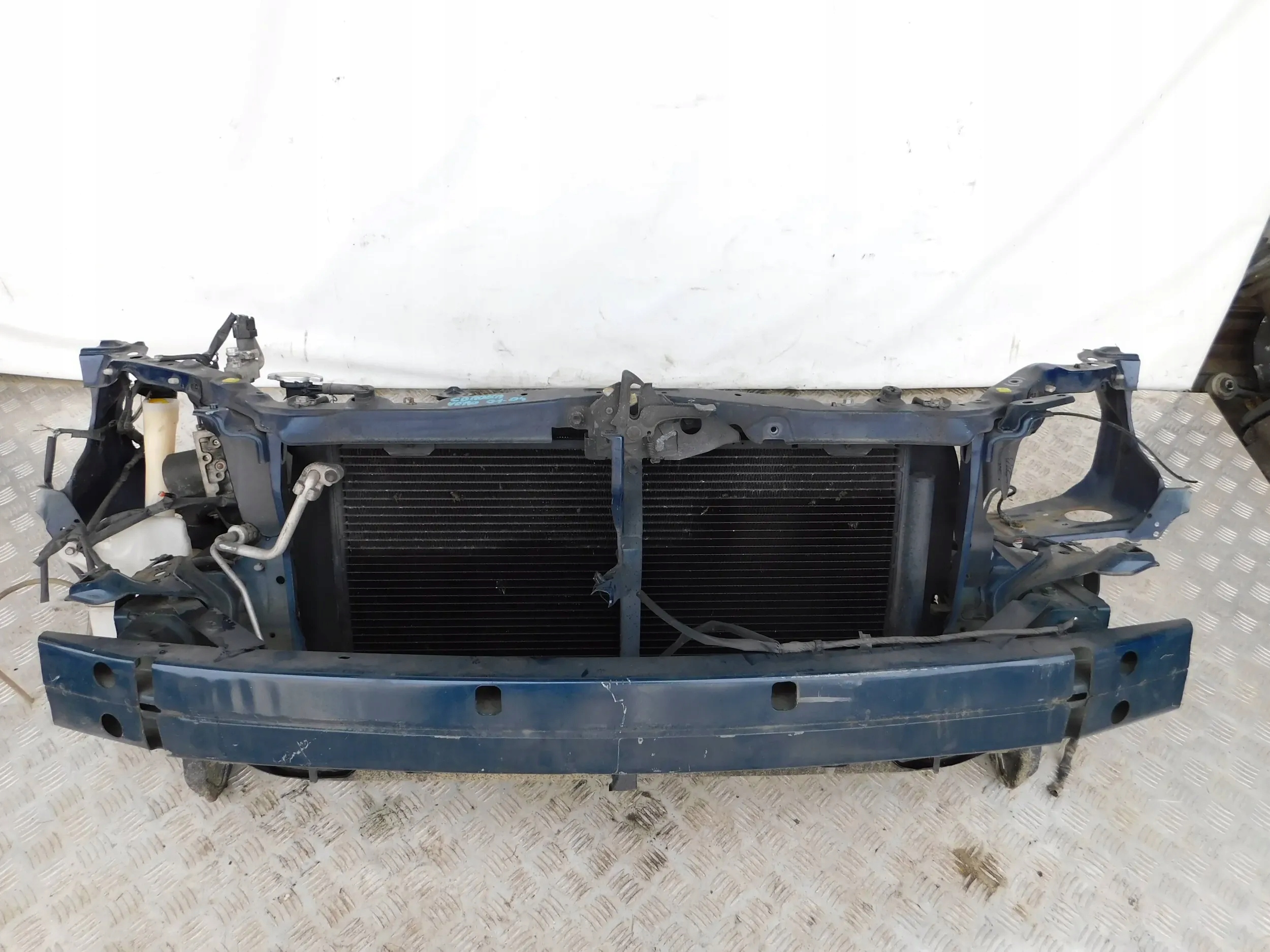 support panel for radiators sider radiator TOYOTA COROLLA VERSO 01-04