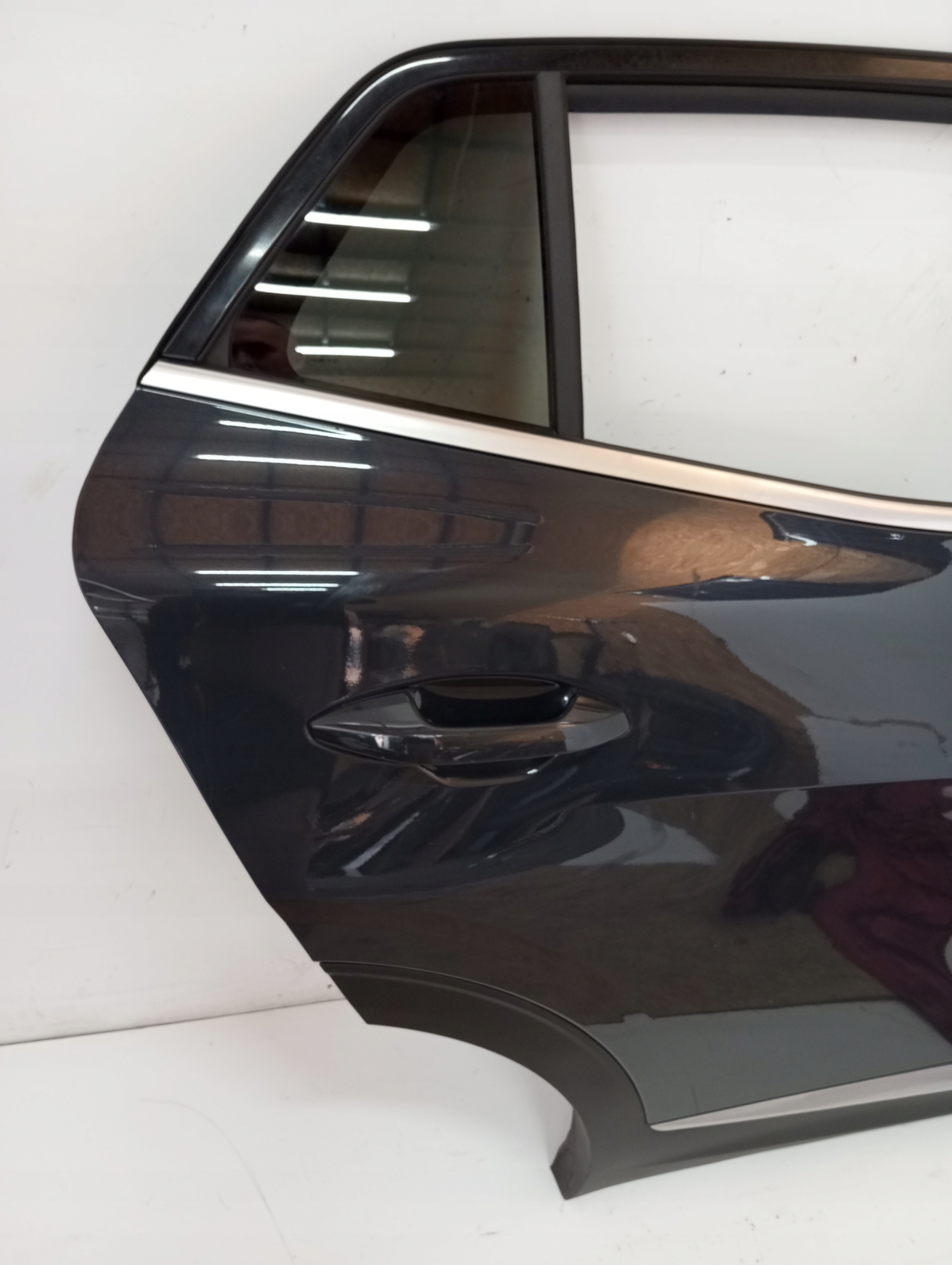 door right rear. KIA SPORTAGE V 23R