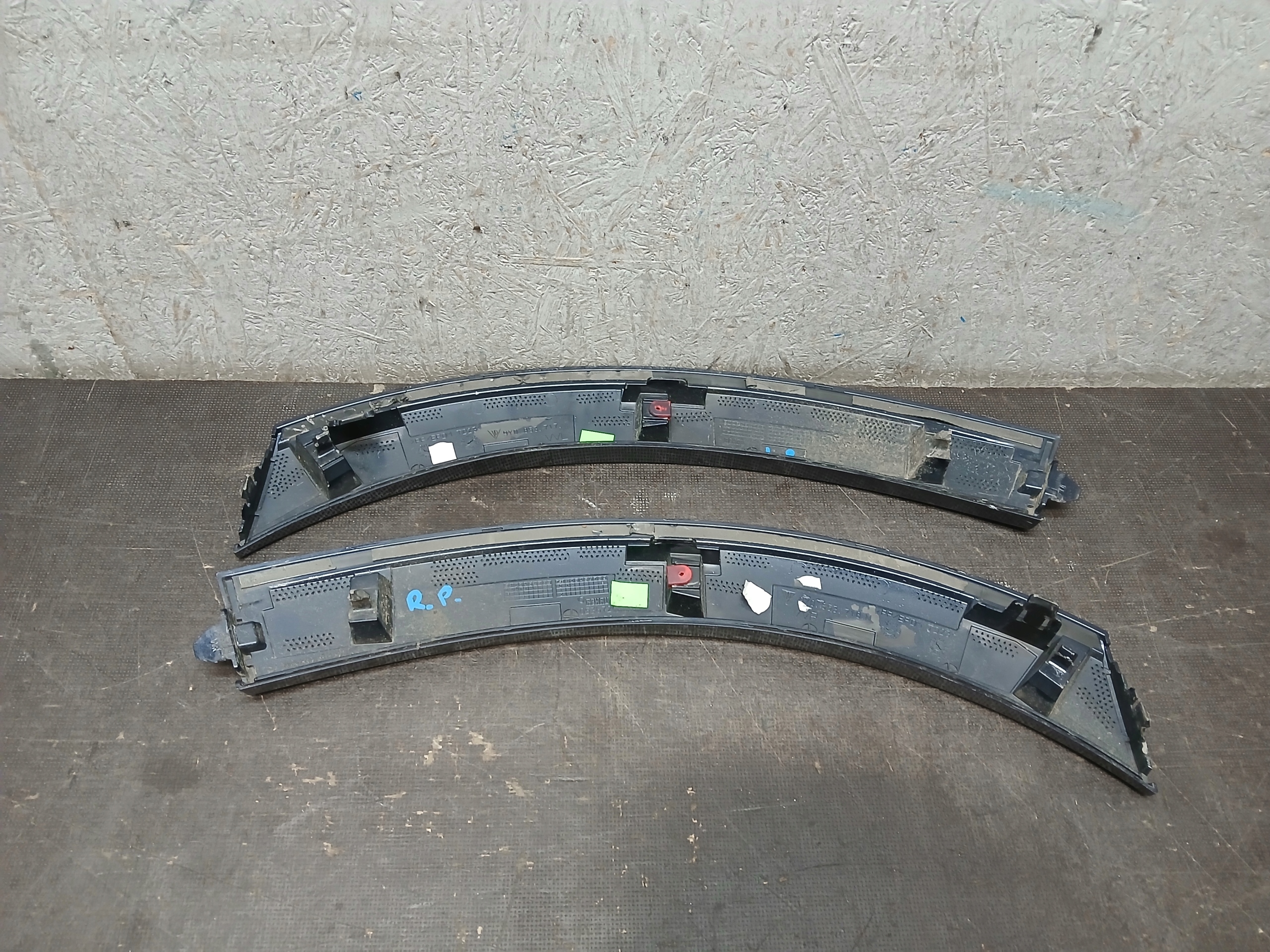 bumper front moulding cap left or right PORSCHE CAYENNE 9Y0853718N